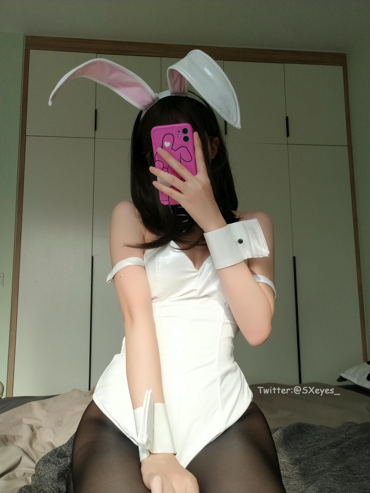 眼酱大魔王w NO.041 黑丝兔女郎 [25P-128MB]_第1集