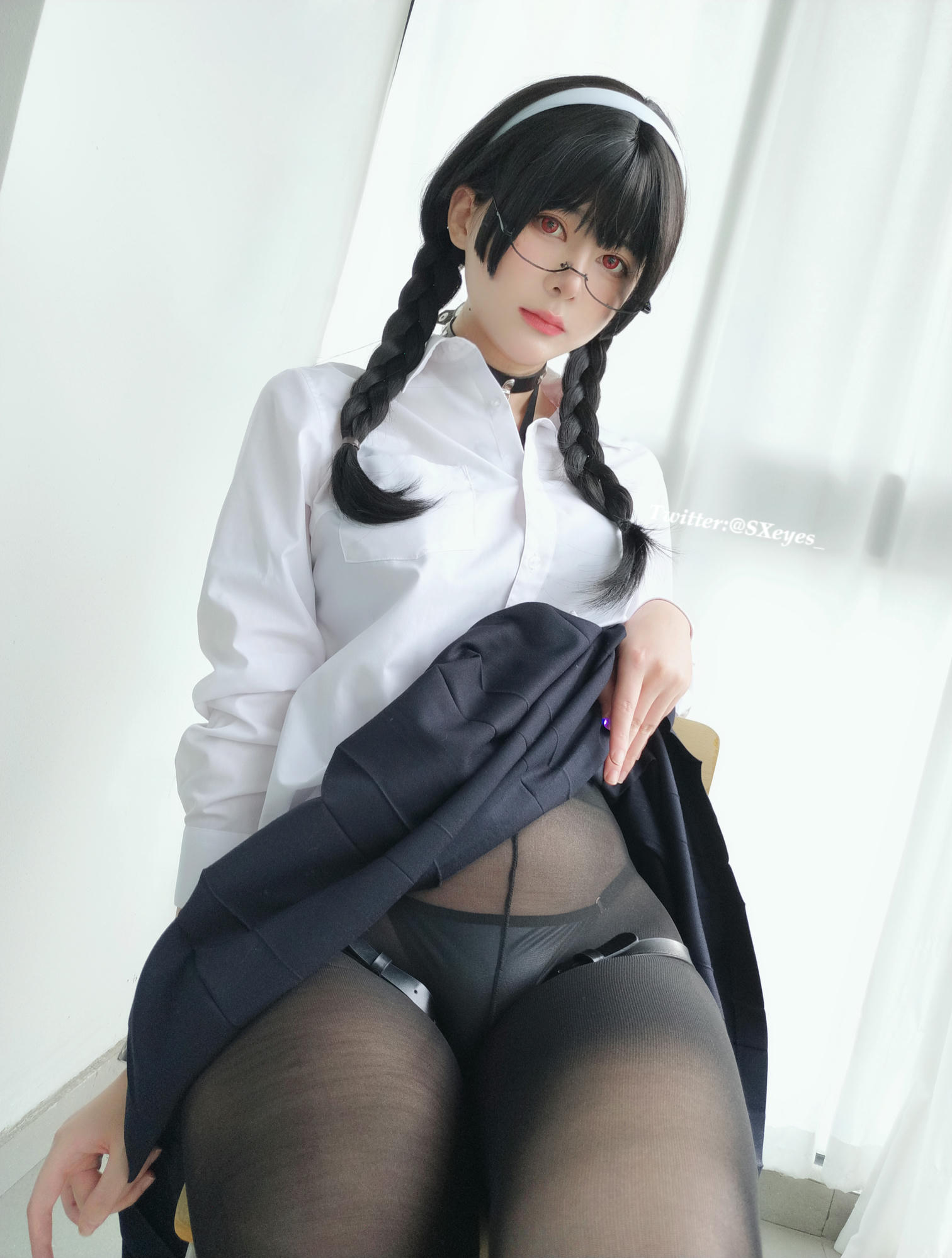 眼酱大魔王w NO.051 2022年11月合集 (6套) [41P 3V 404MB]-2022-11-26 おとなしい子 [8P]_第1集