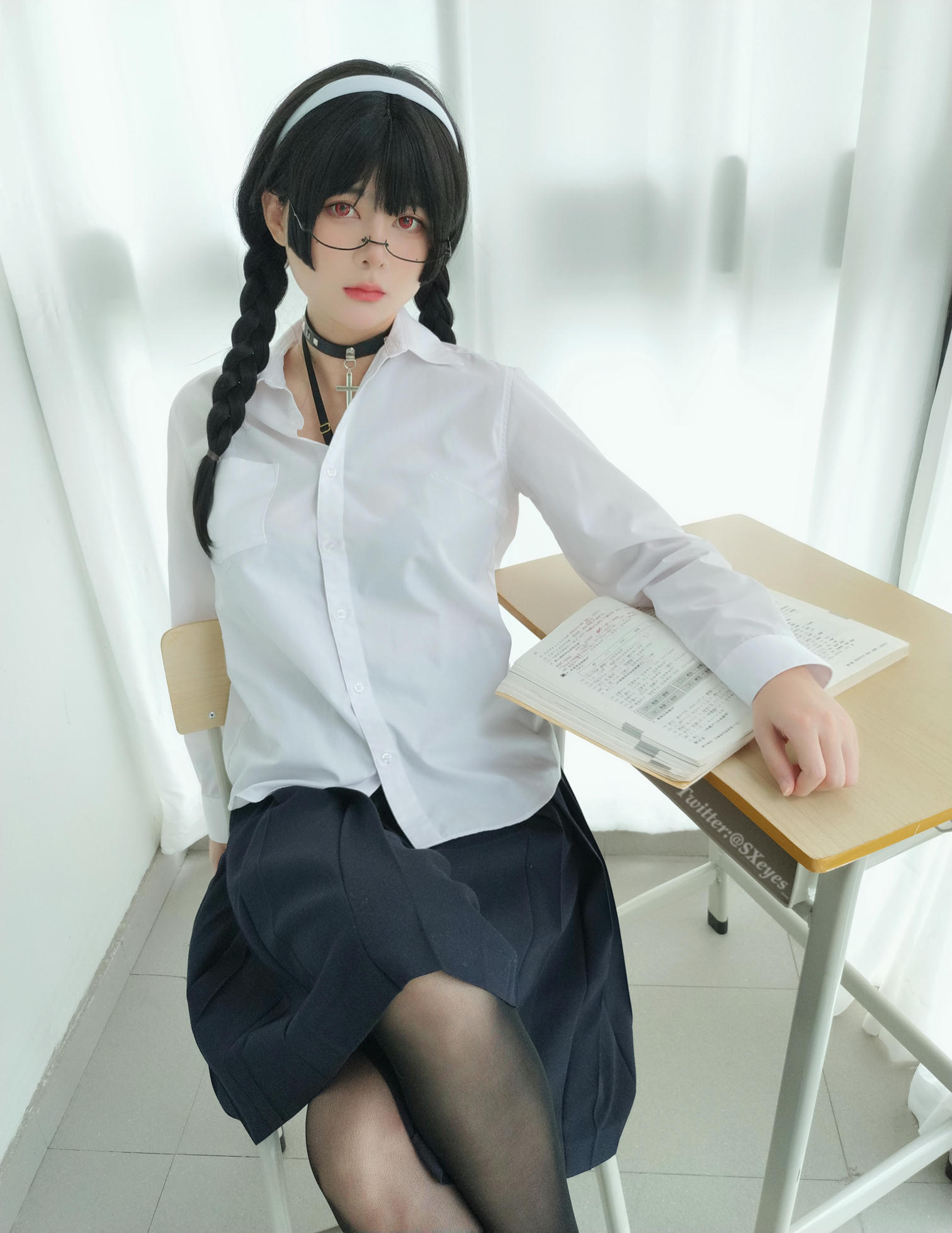 眼酱大魔王w NO.051 2022年11月合集 (6套) [41P 3V 404MB]-2022-11-26 おとなしい子 [8P]_第1集