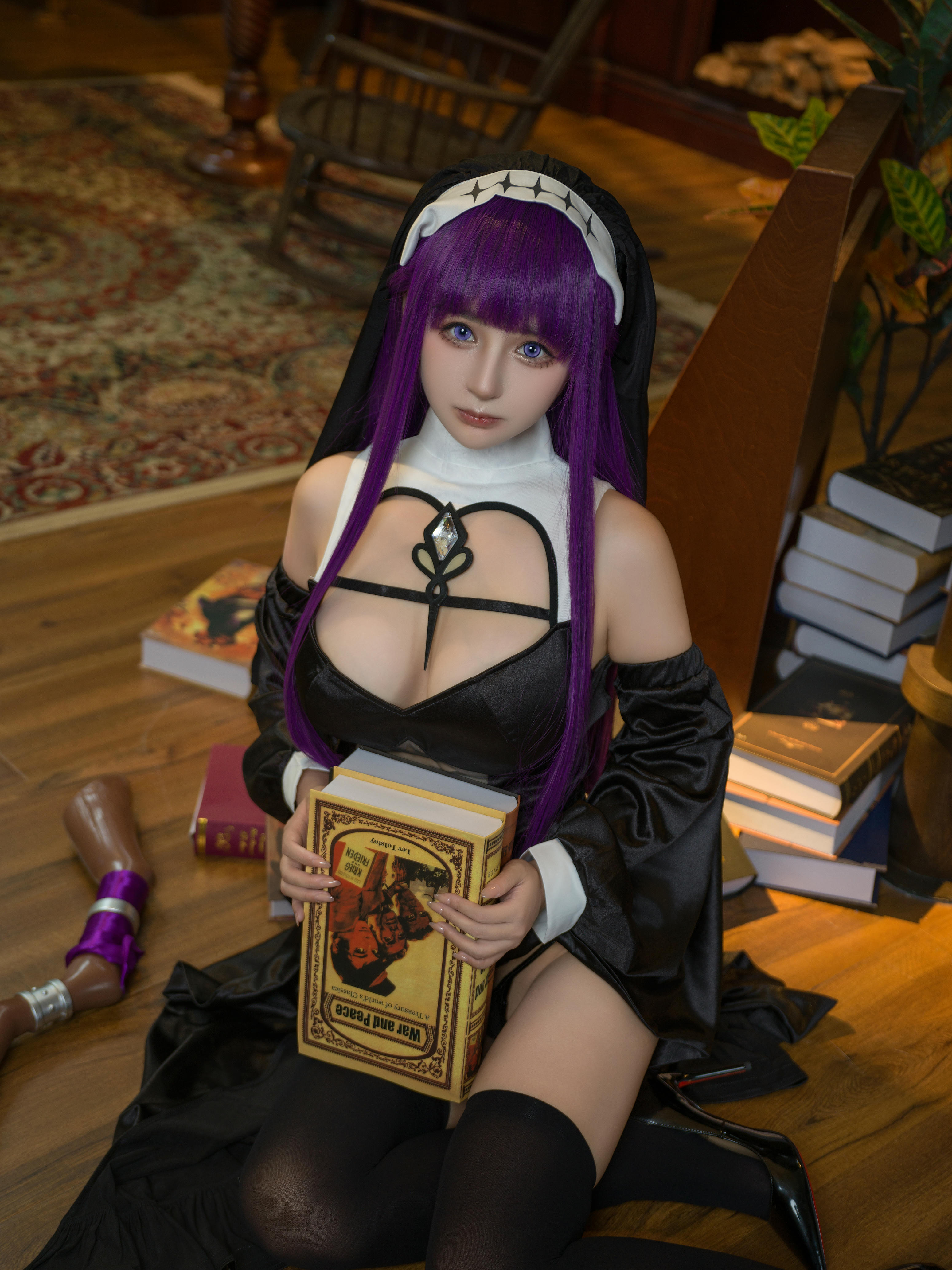 樱井宁宁-桜井宁宁 NO.134 葬送的芙莉莲 黑菲伦 [88P-3.95GB]_第1集