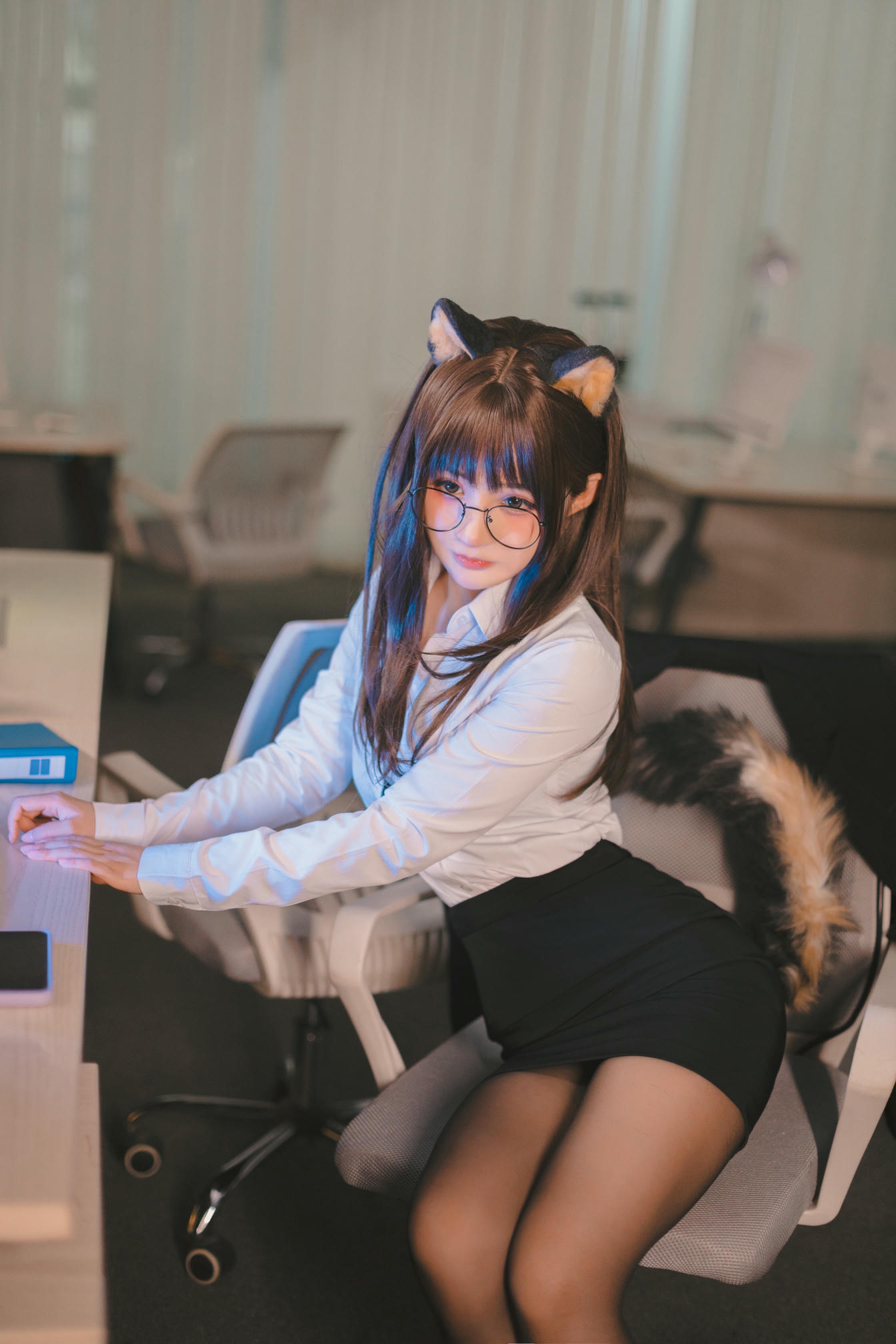 樱井宁宁-桜井宁宁 NO.039 柴犬秘书 [58P 1.2GB]_第1集