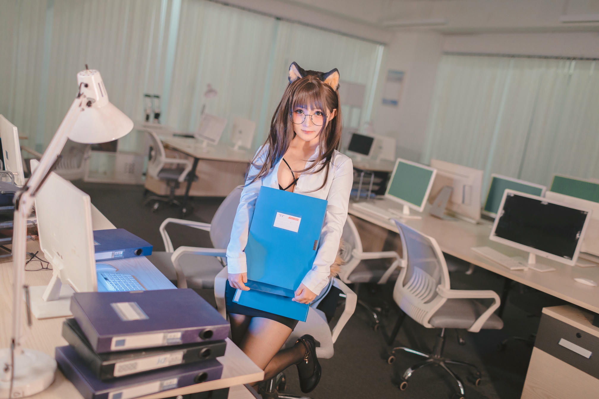 樱井宁宁-桜井宁宁 NO.039 柴犬秘书 [58P 1.2GB]_第3集