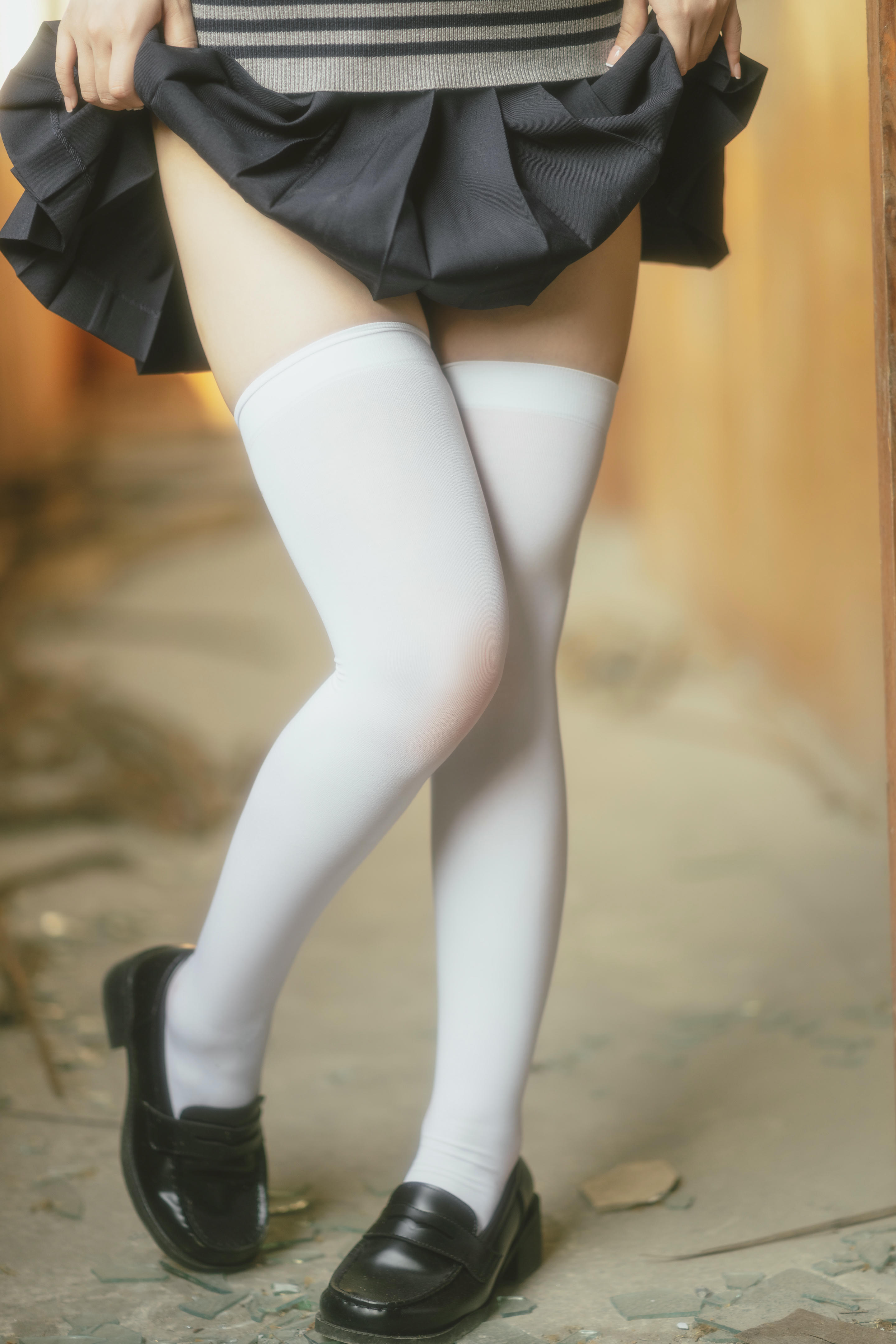 樱井宁宁-桜井宁宁 NO.055 废墟jk [74P 1.73GB]_第1集