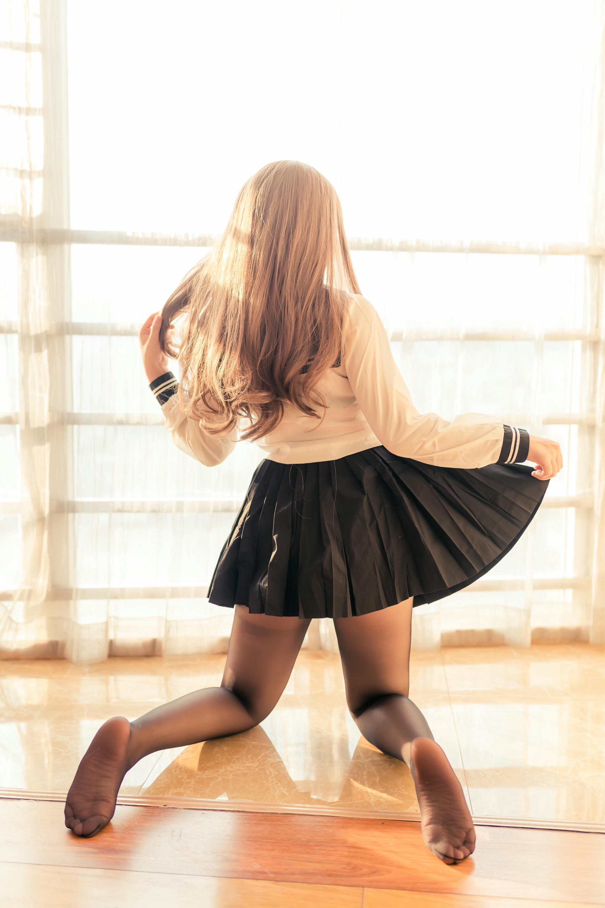 Yoko宅夏 NO.015 水手服黑丝 [30P-201MB]_第1集