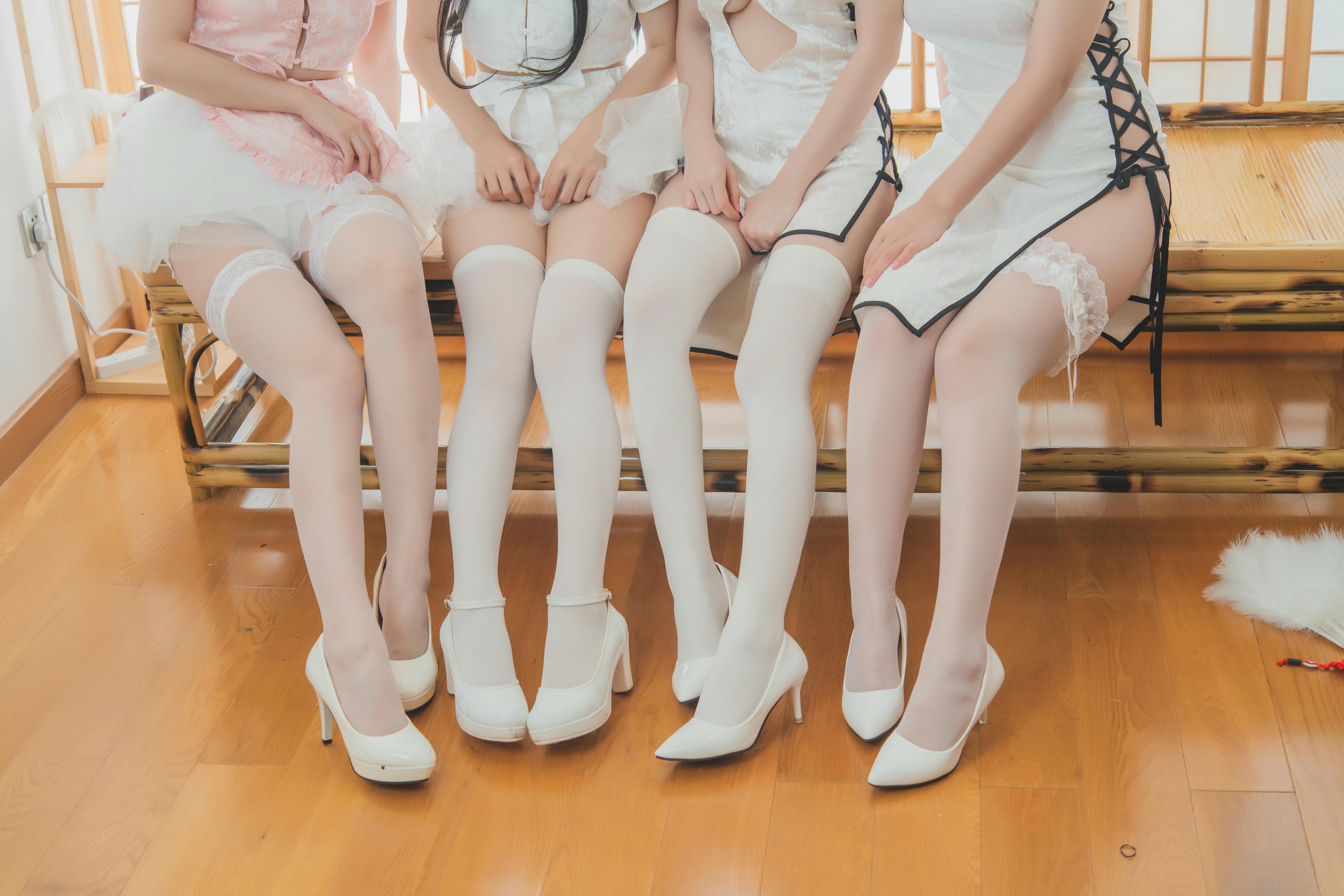 Yoko宅夏 NO.016 小野妹子w &白金&宅夏&前羽 四人彼女电子档 [176P-3720MB]_第6集