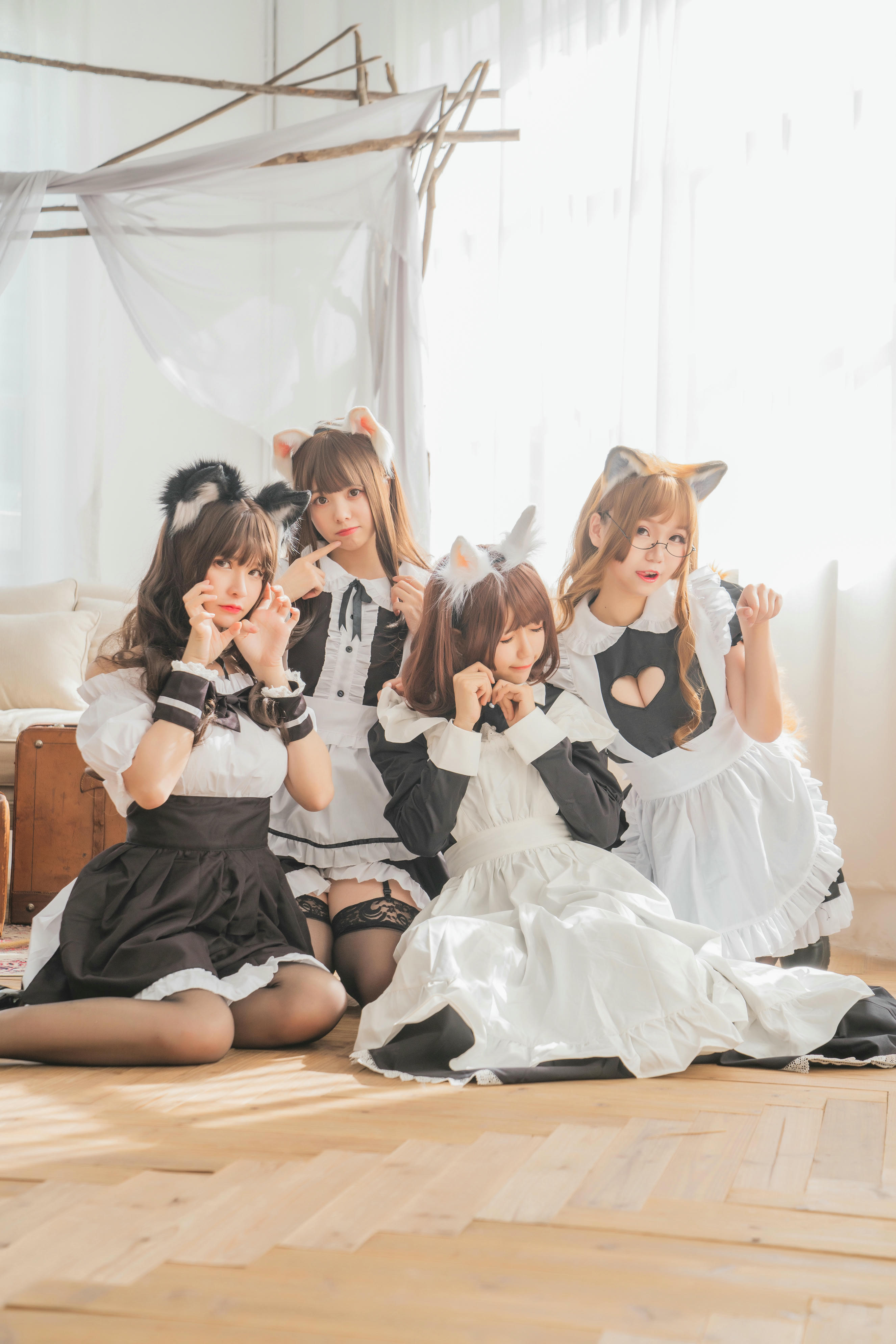 Yoko宅夏 NO.016 小野妹子w &白金&宅夏&前羽 四人彼女电子档 [176P-3720MB]_第3集