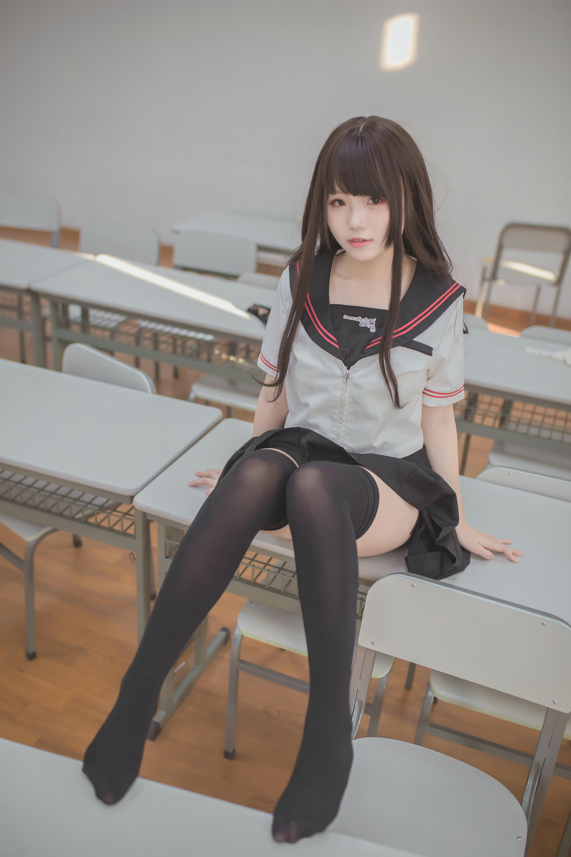 Yoko宅夏 NO.003 黑丝JK [39P-220MB]_第2集