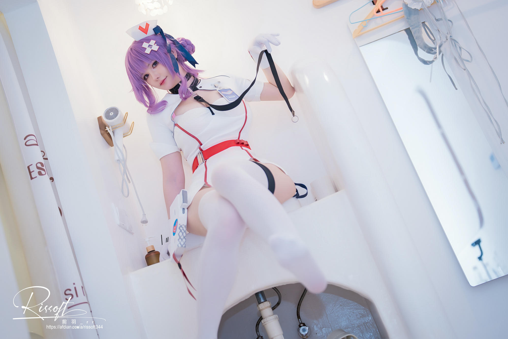 前羽_rr NO.031 スノウブレイク 禁域降臨 医師[42P 106.5M]_第2集