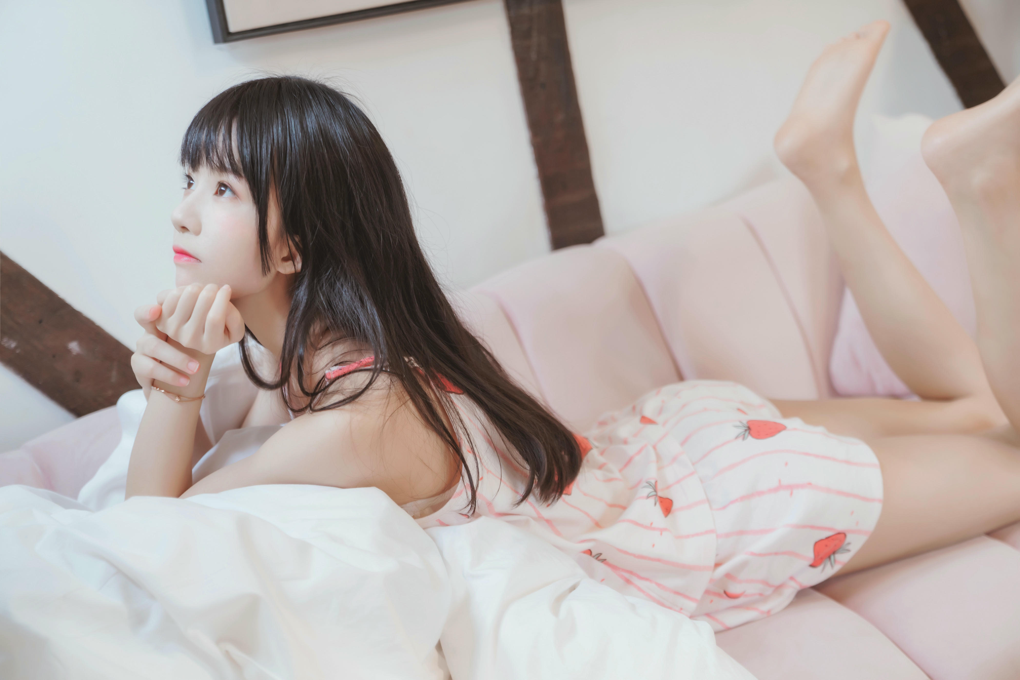 桜桃喵 NO.103 甜甜 [53P-837MB]-唇边小草莓_第1集