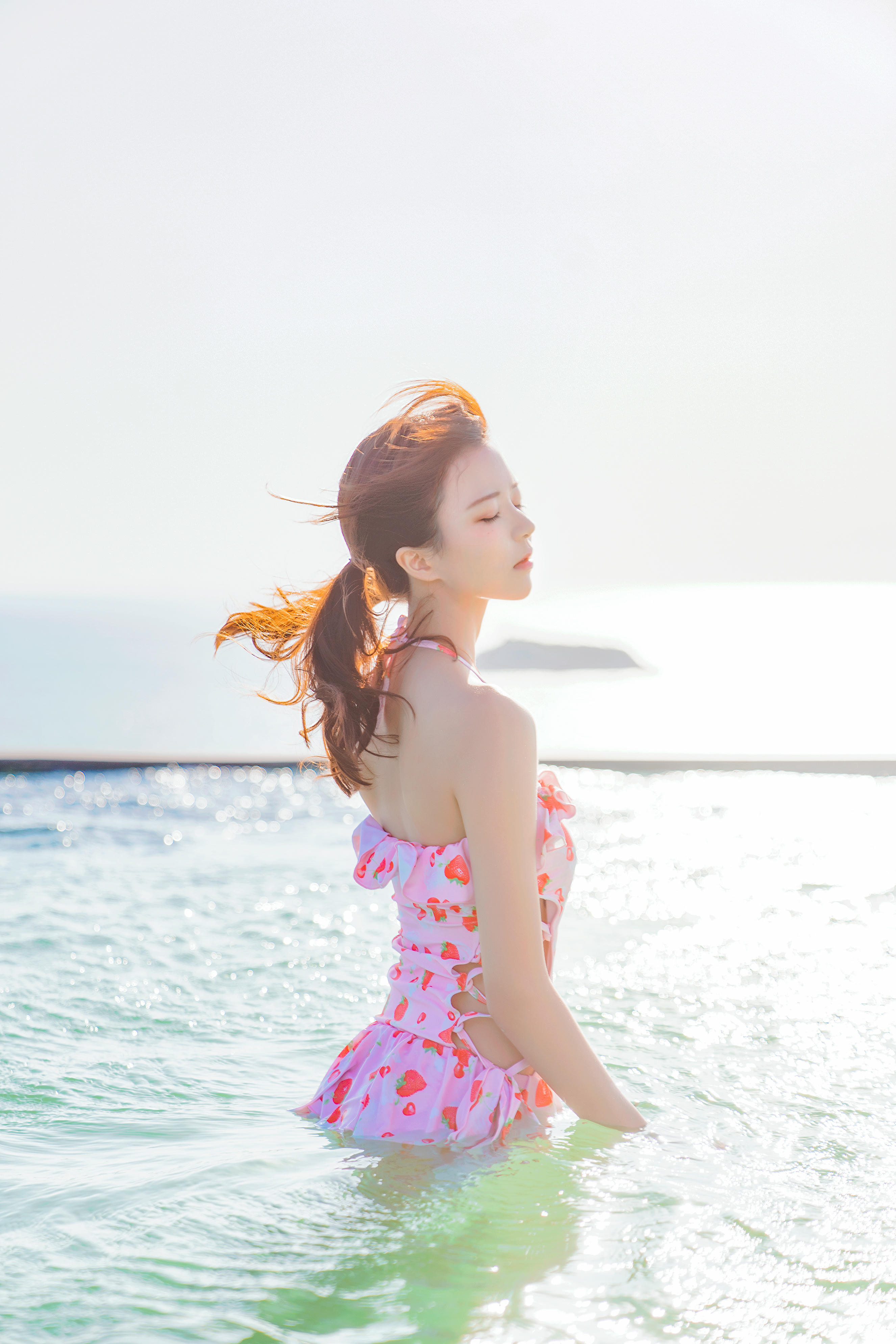 桜桃喵 NO.103 甜甜 [53P-837MB]-草莓泳衣_第1集