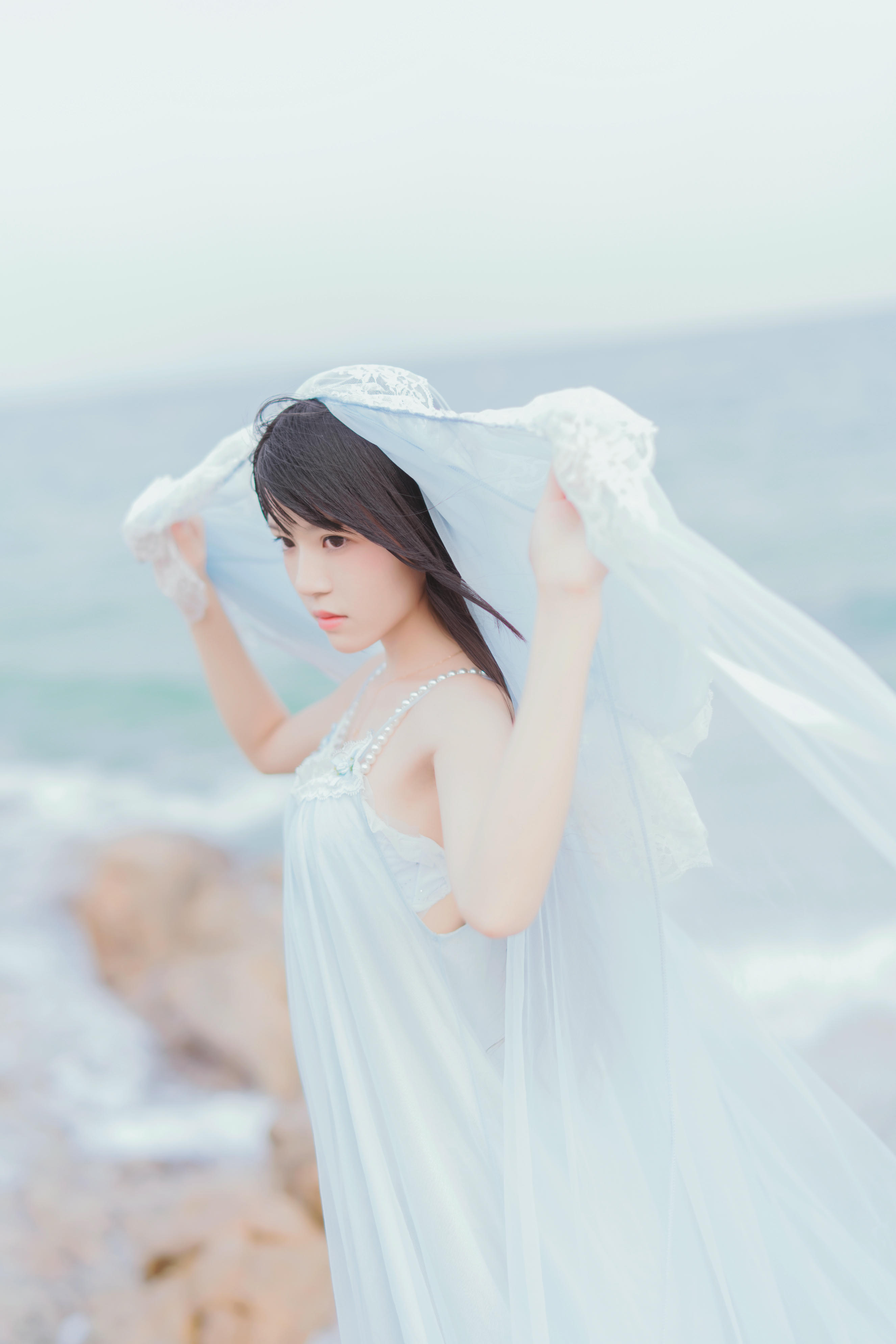 桜桃喵 NO.012 冬眠 长裙 [14P-233MB]_第1集