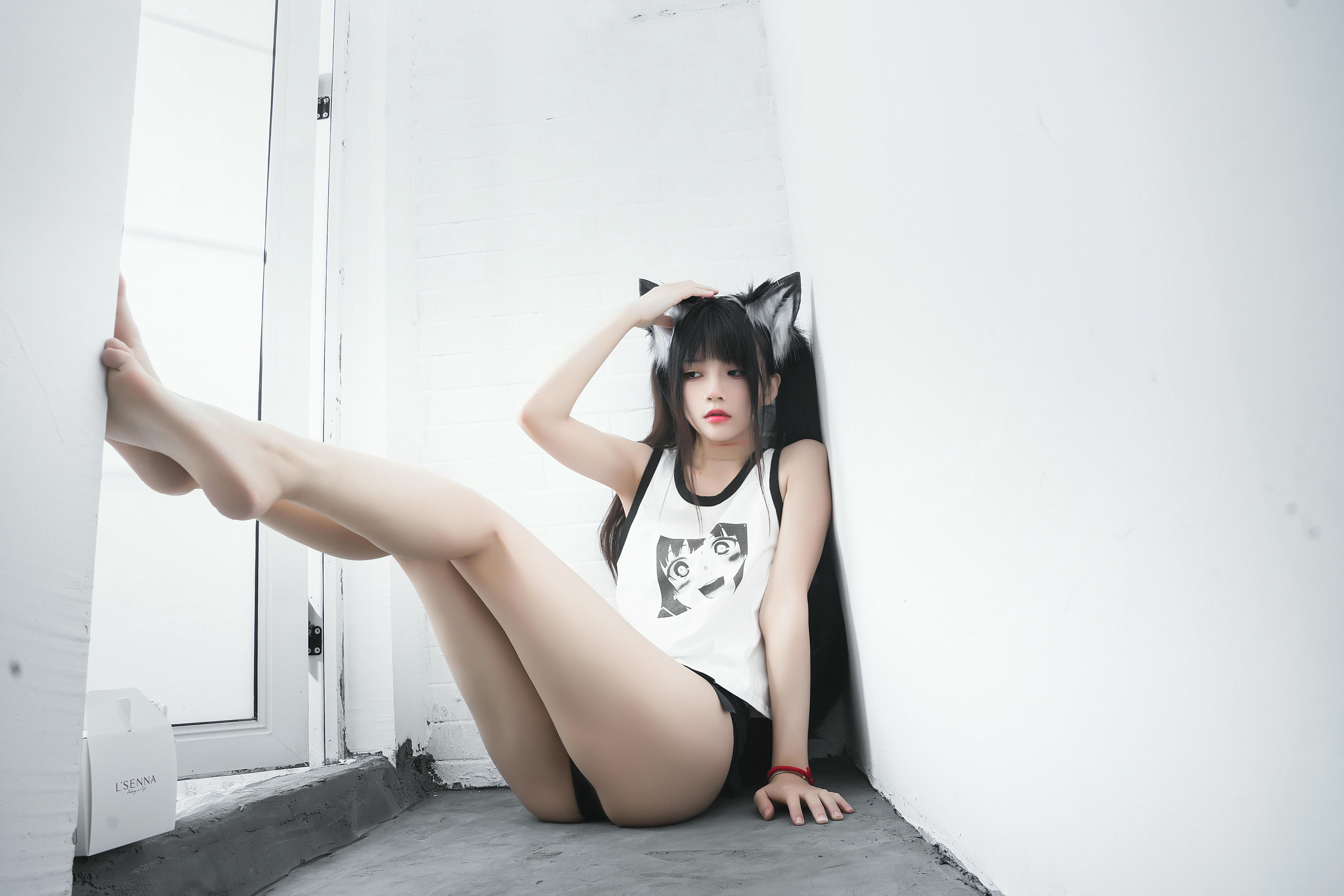 桜桃喵 NO.127 狼崽崽 [60P 1.05GB]_第1集