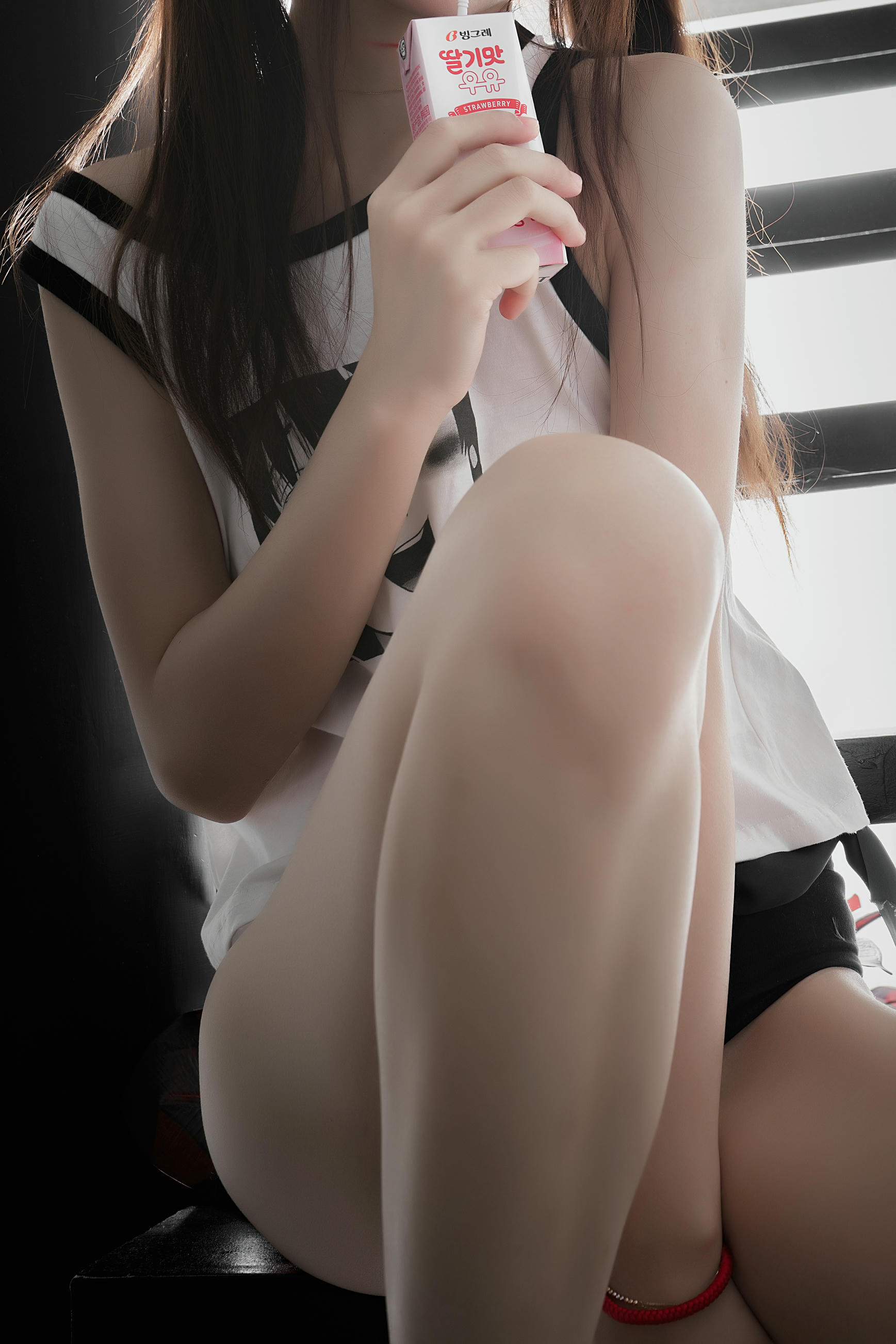 桜桃喵 NO.127 狼崽崽 [60P 1.05GB]_第2集