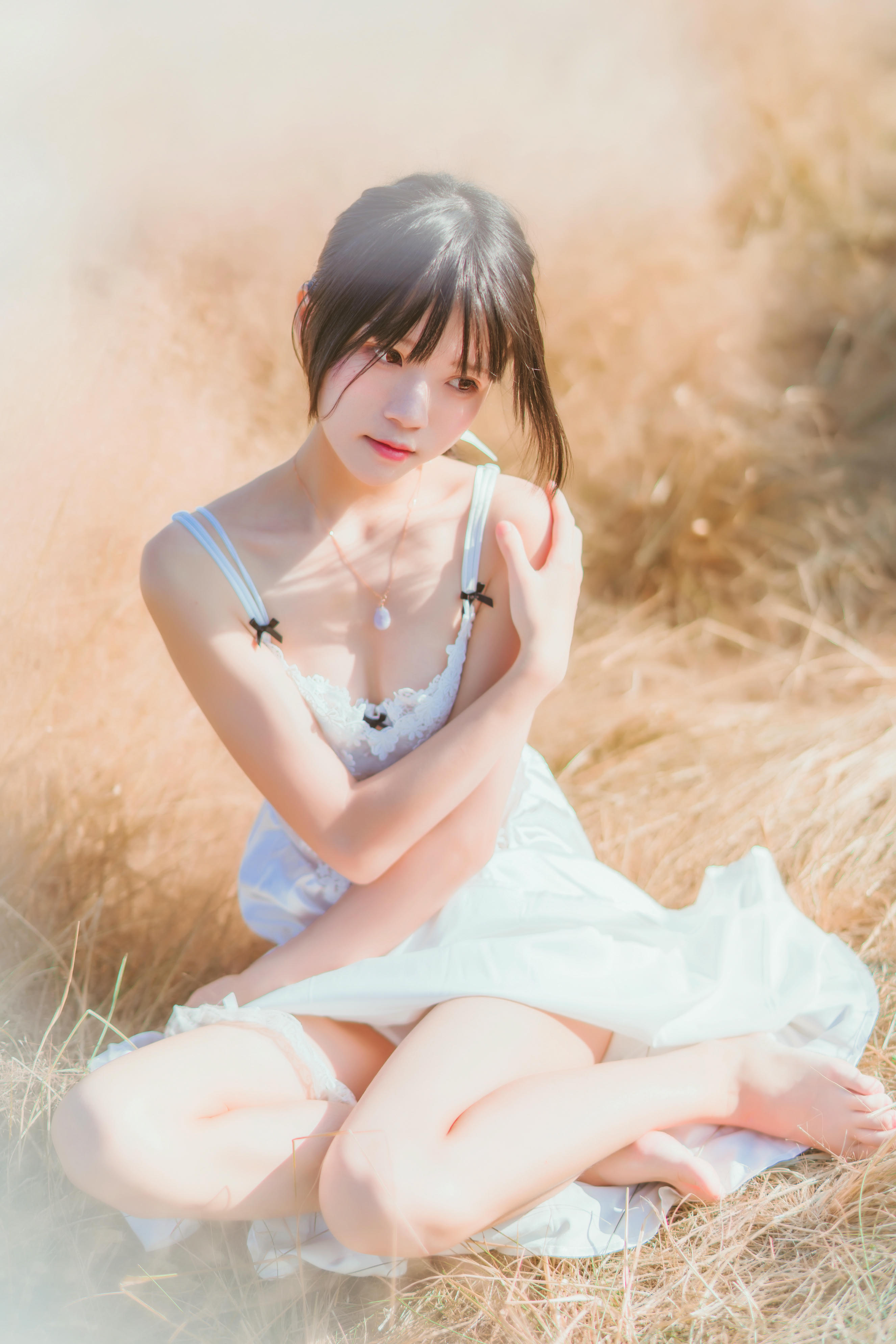 桜桃喵 NO.014 冬眠 白裙上 [48P-674MB]_第2集