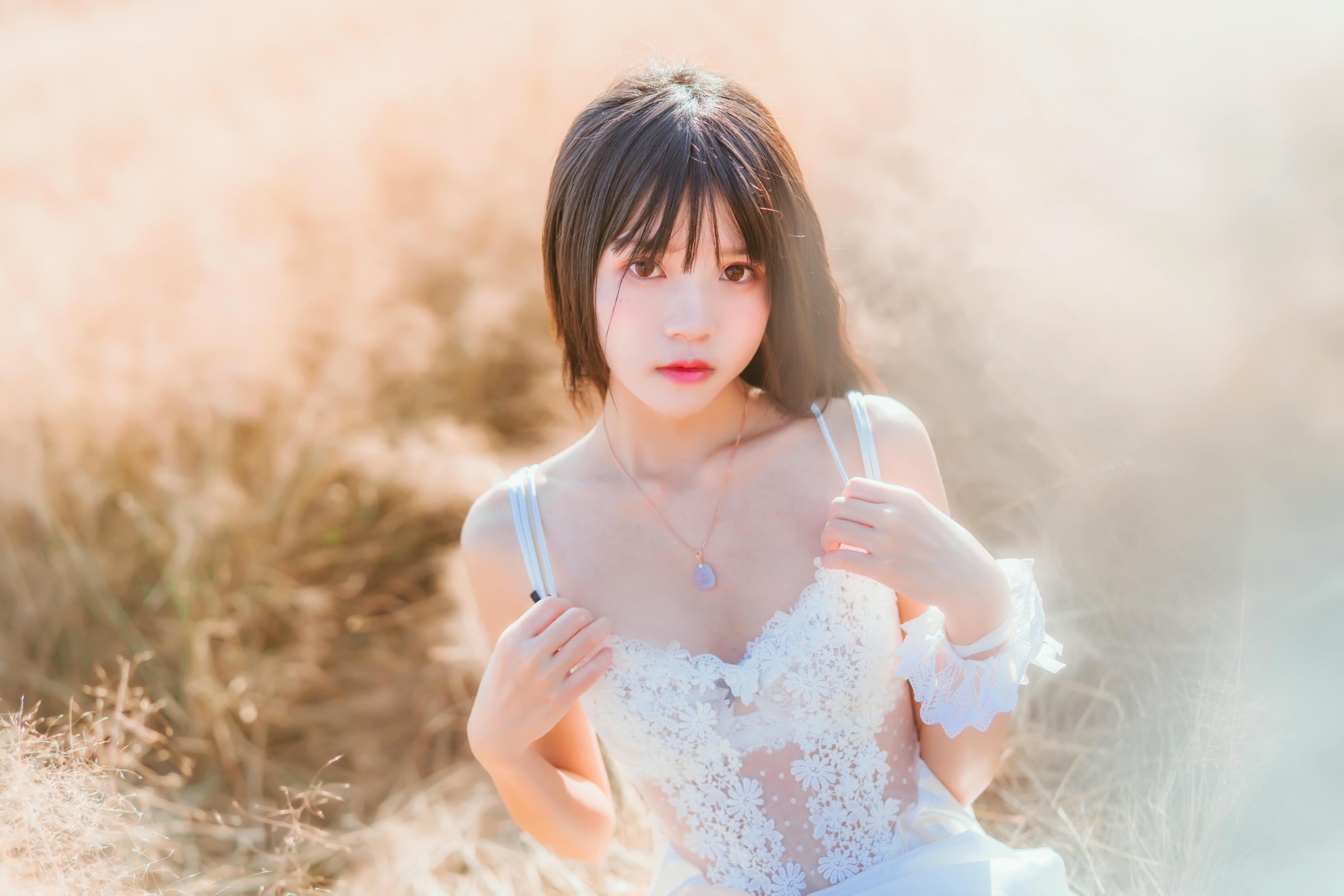 桜桃喵 NO.014 冬眠 白裙上 [48P-674MB]_第3集