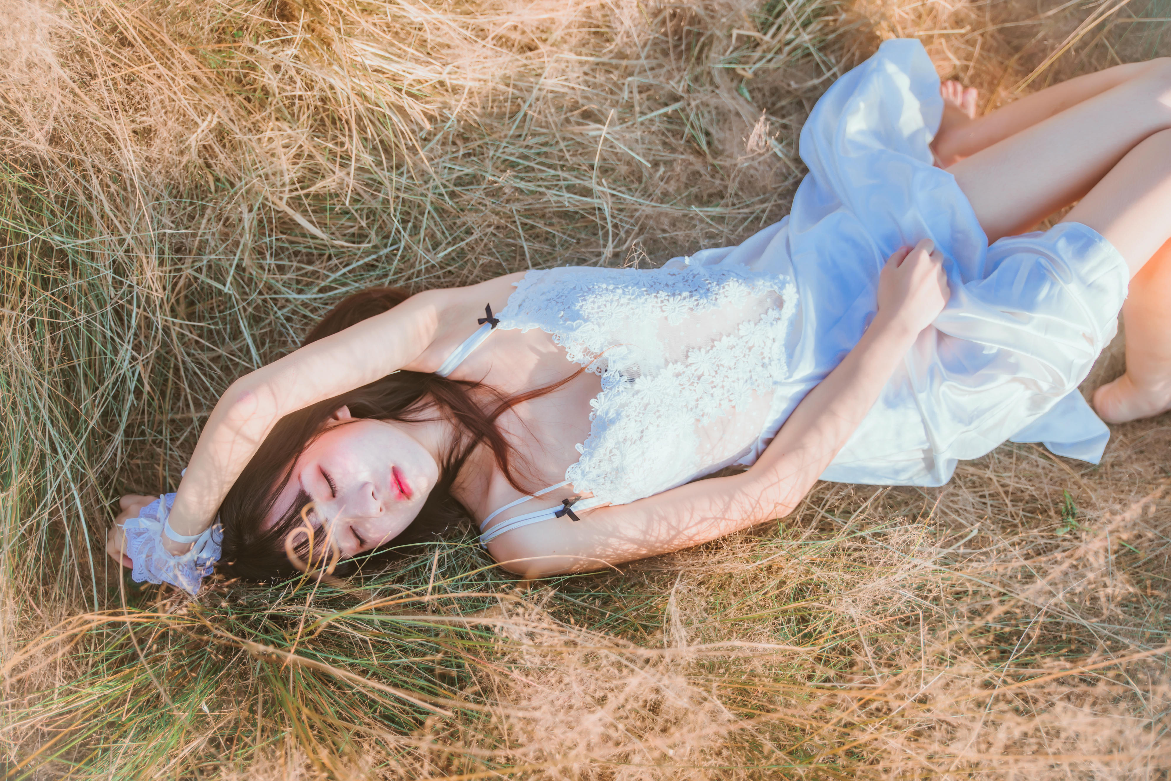 桜桃喵 NO.015 冬眠 白裙下 [45P-601MB]_第1集