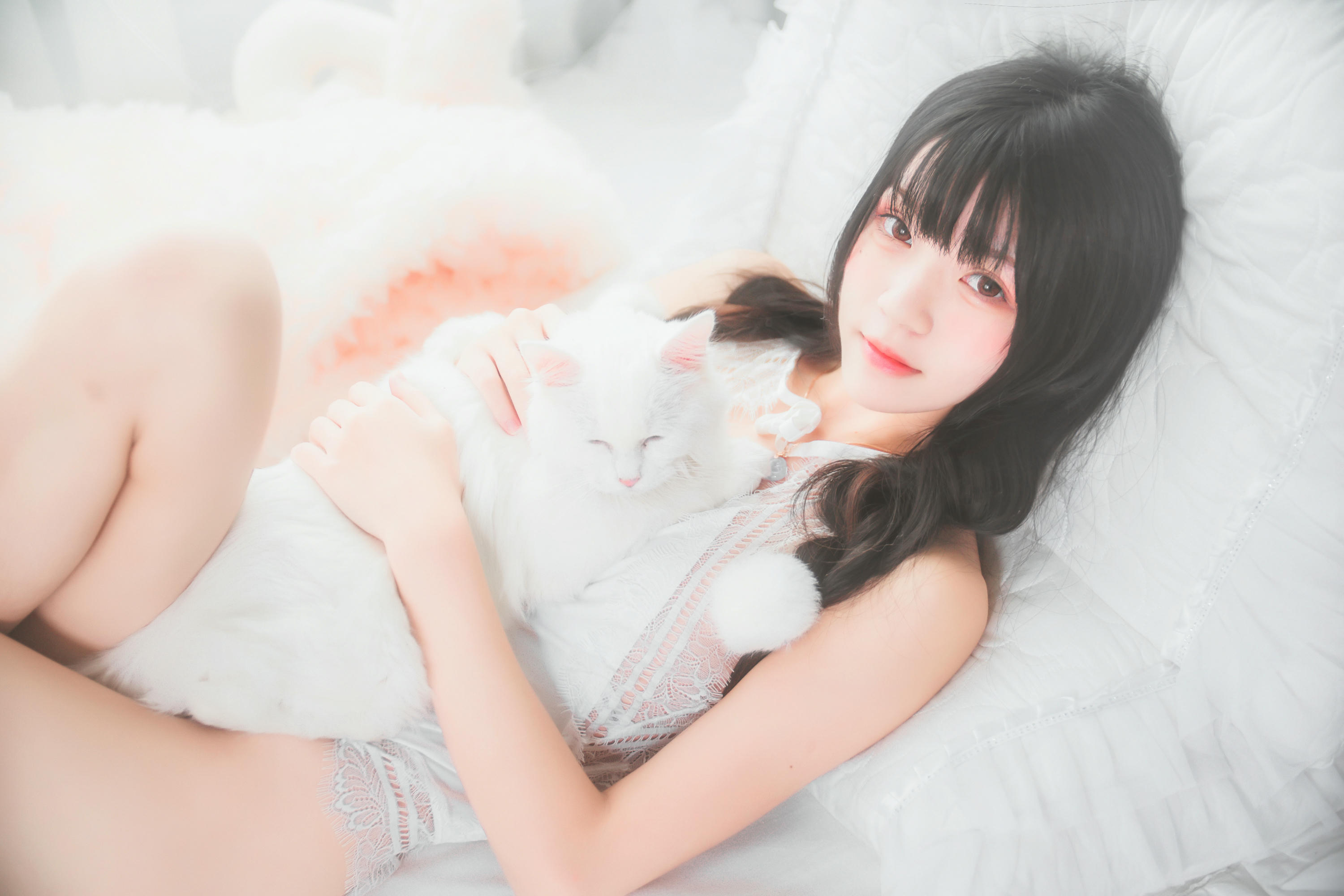 桜桃喵 NO.016 冬眠 纯白私房 [46P-385MB]_第2集