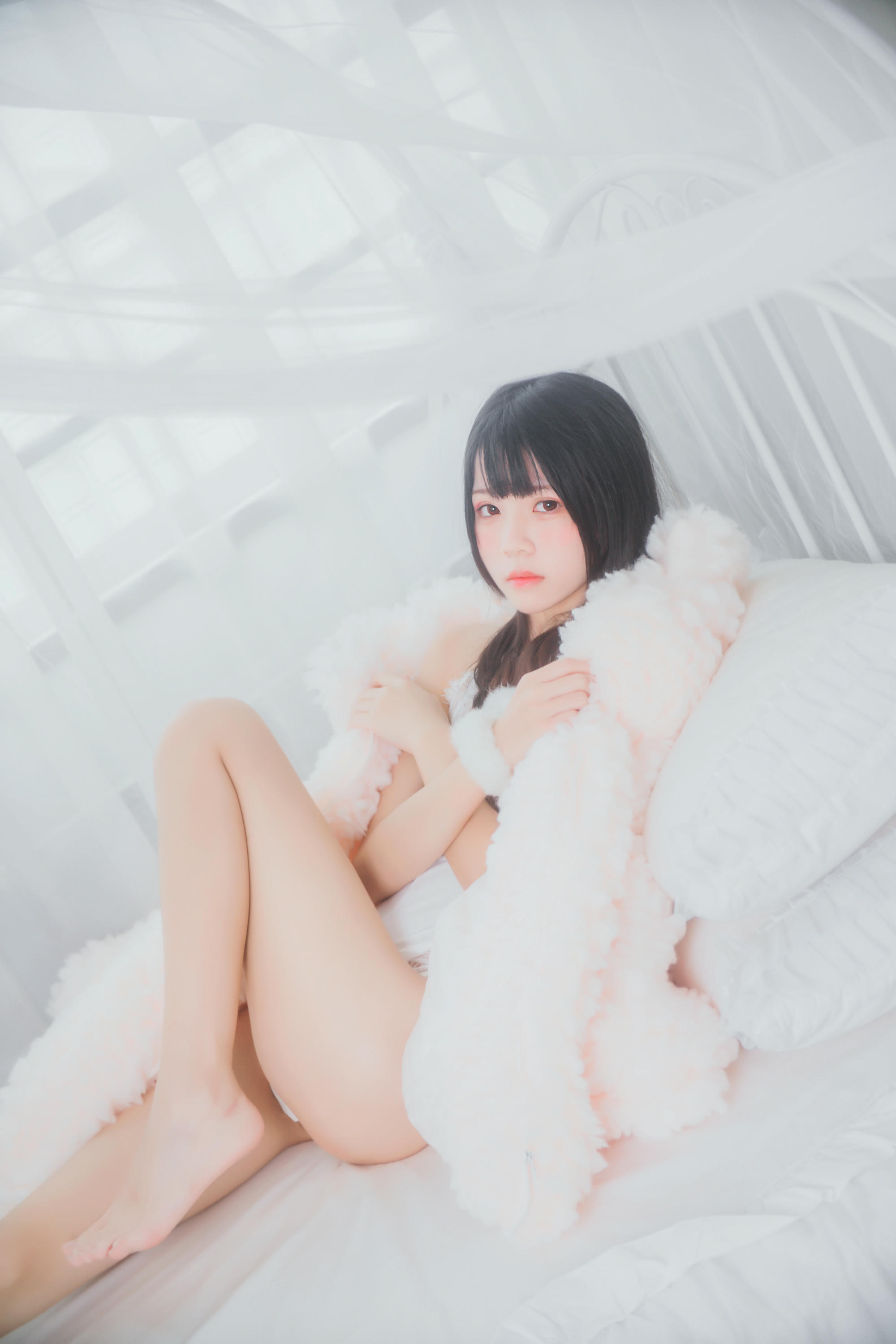 桜桃喵 NO.016 冬眠 纯白私房 [46P-385MB]_第1集