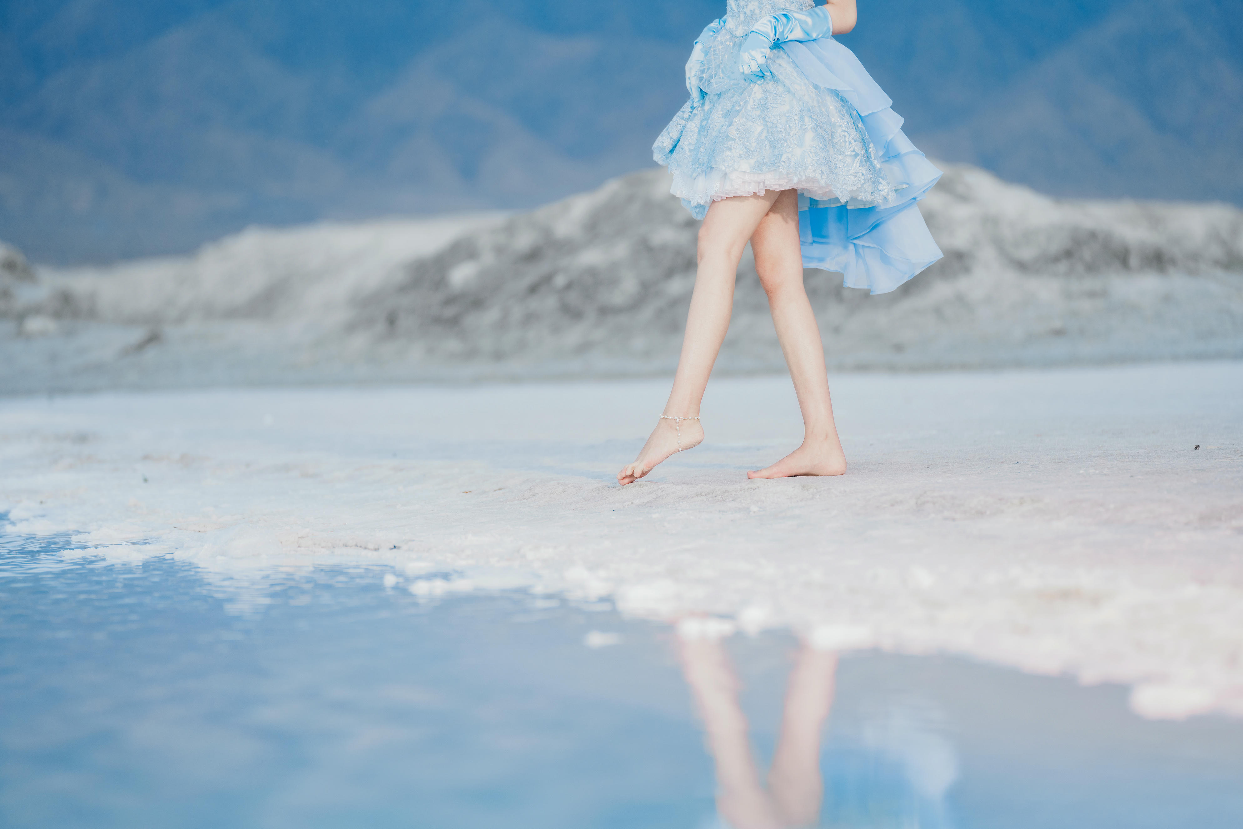 桜桃喵 NO.165 小美人鱼 [16P 373MB]_第1集