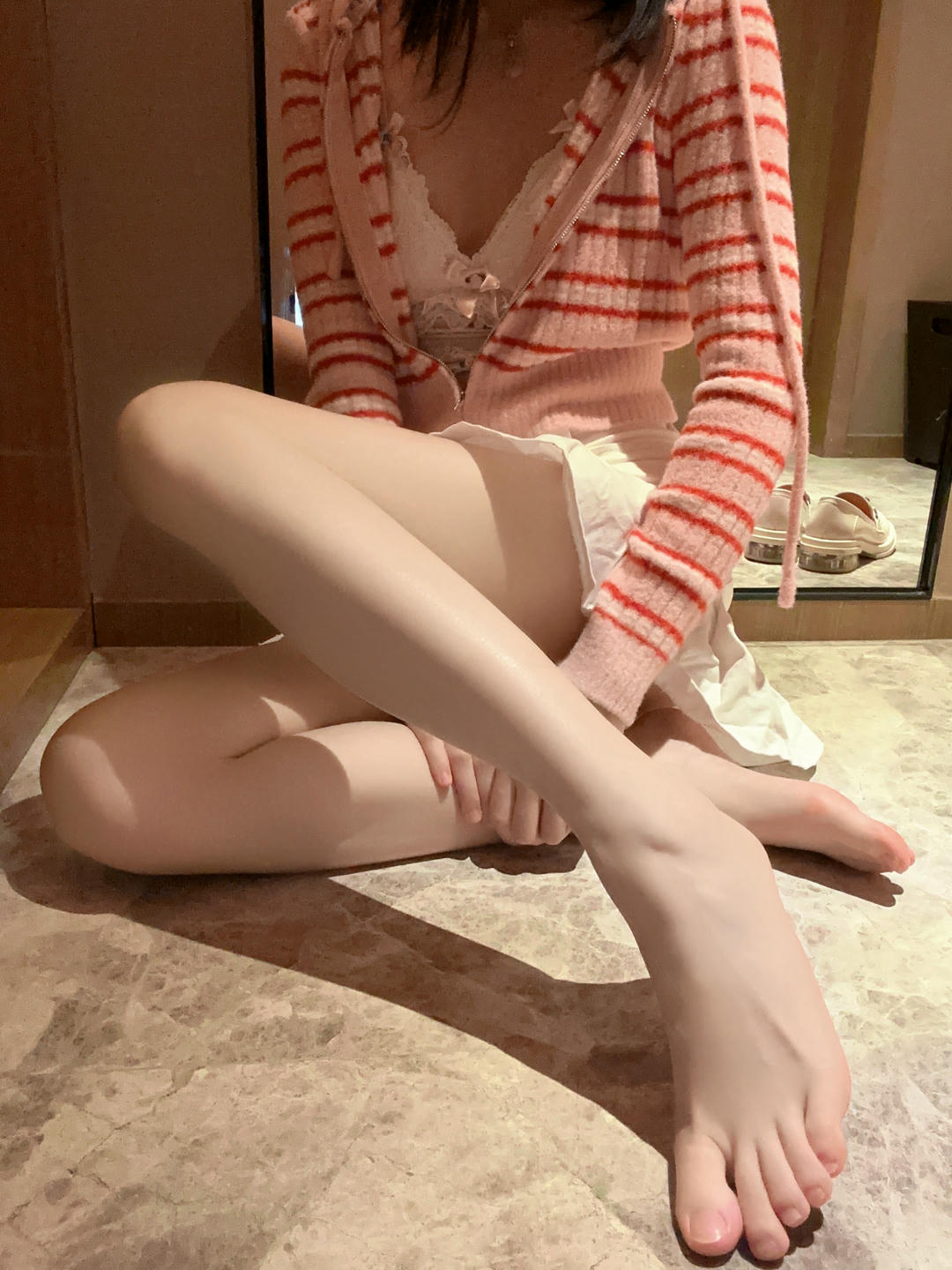 桜桃喵 NO.169 条纹毛衣[22P-98.5M]_第1集