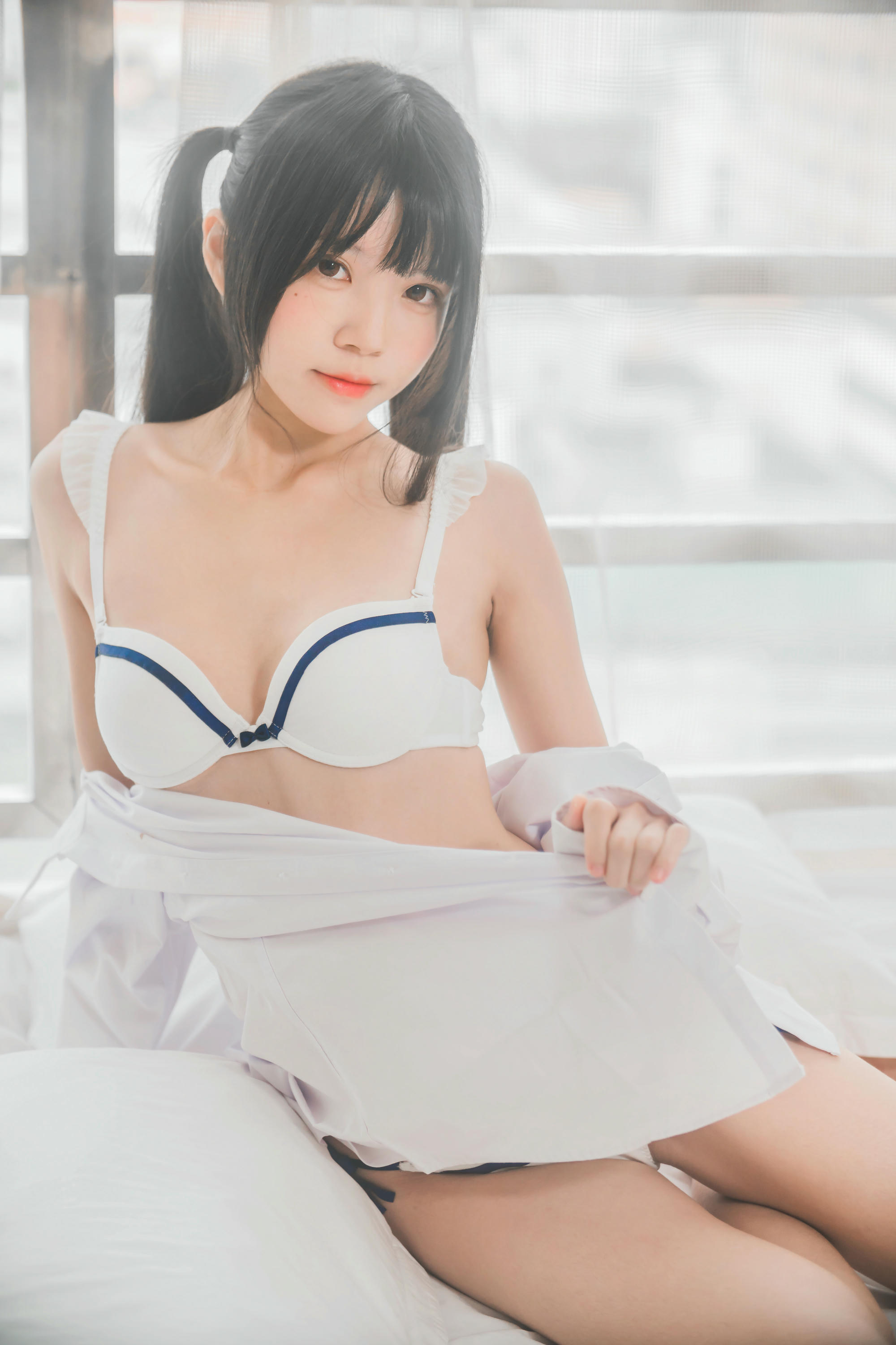 桜桃喵 NO.001 白衬衫双马尾 [47P-345MB]_第2集