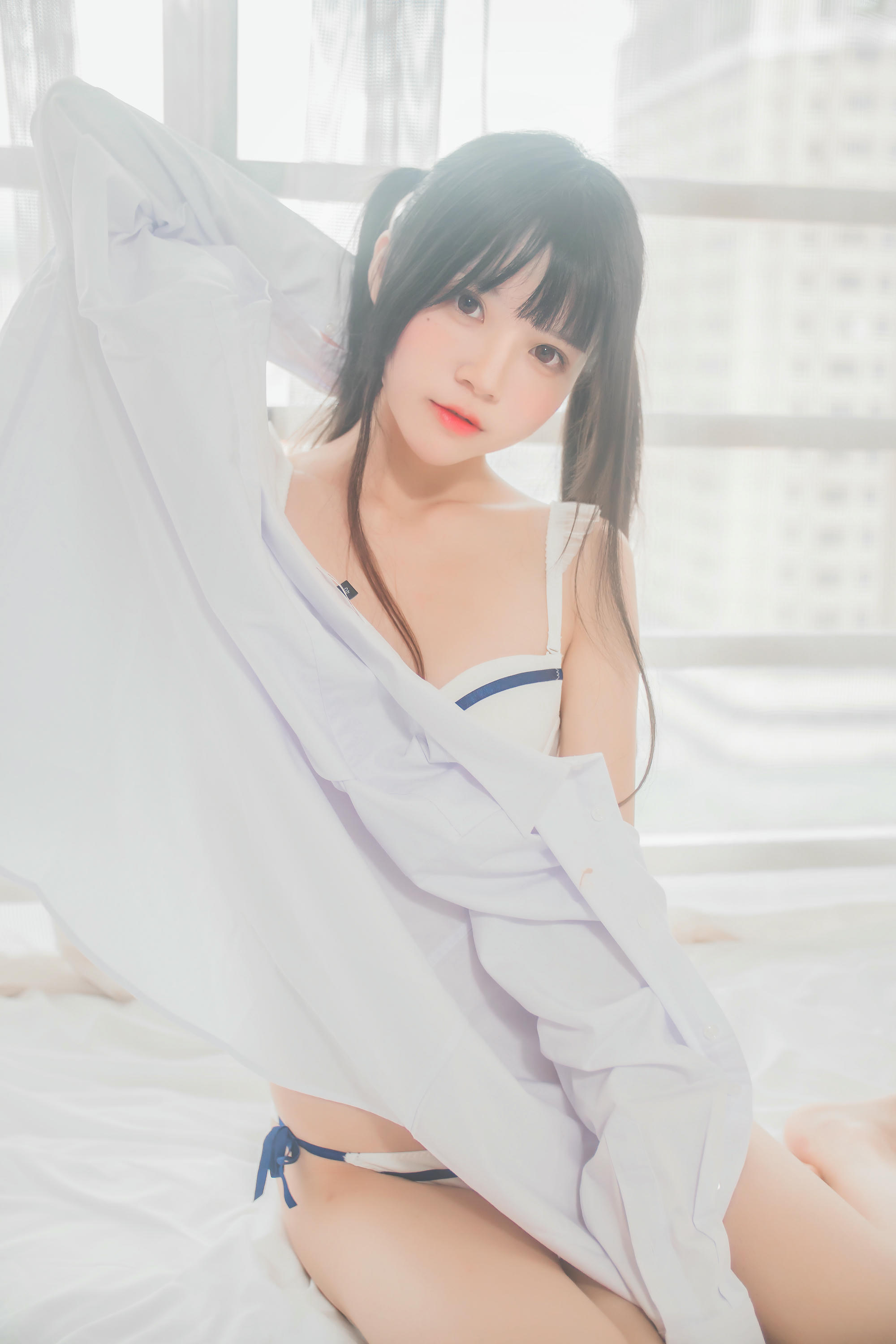 桜桃喵 NO.001 白衬衫双马尾 [47P-345MB]_第2集