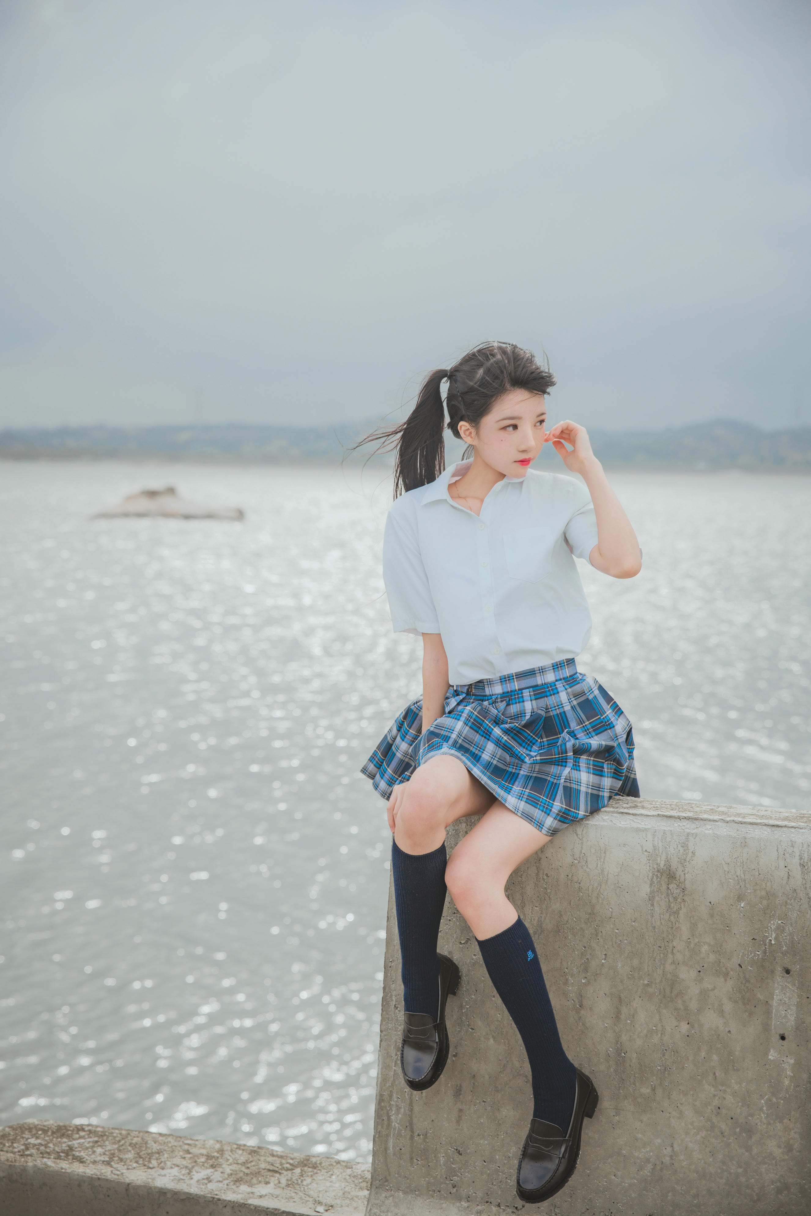 桜桃喵 NO.019 耳畔的风 [27P-377MB]_第1集