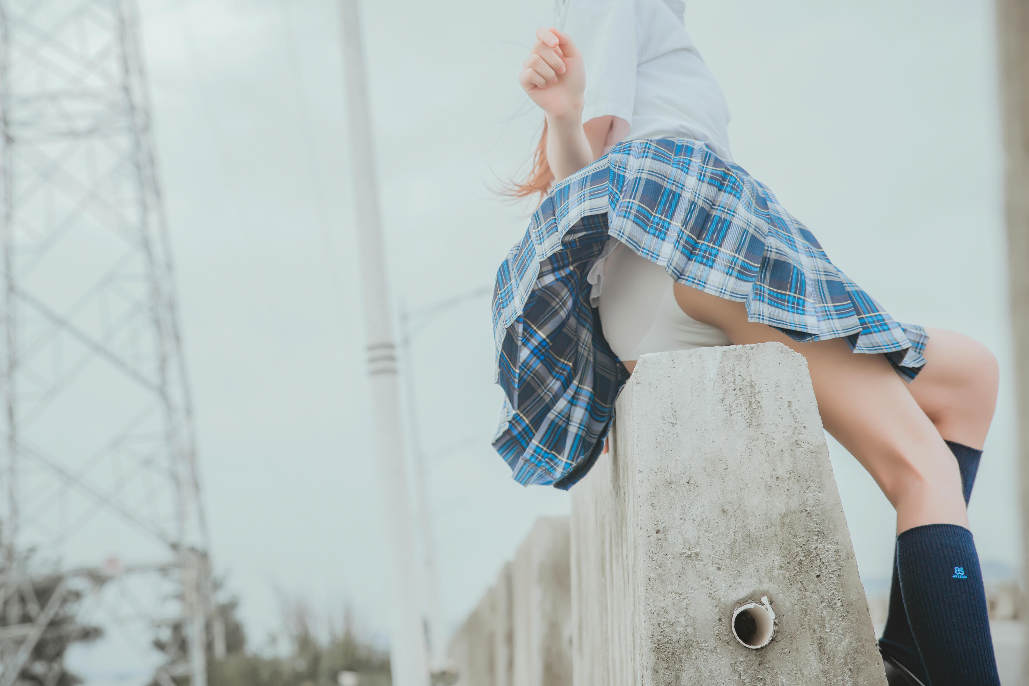 桜桃喵 NO.019 耳畔的风 [27P-377MB]_第1集