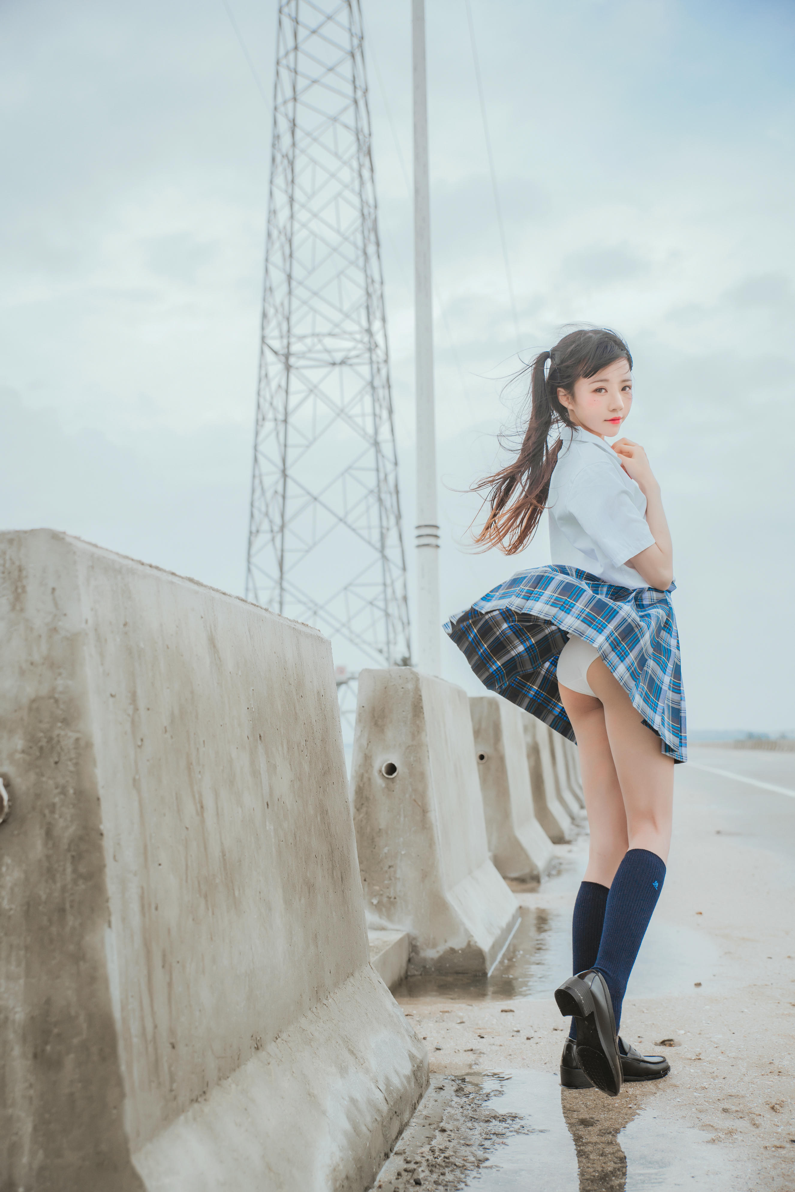 桜桃喵 NO.019 耳畔的风 [27P-377MB]_第2集