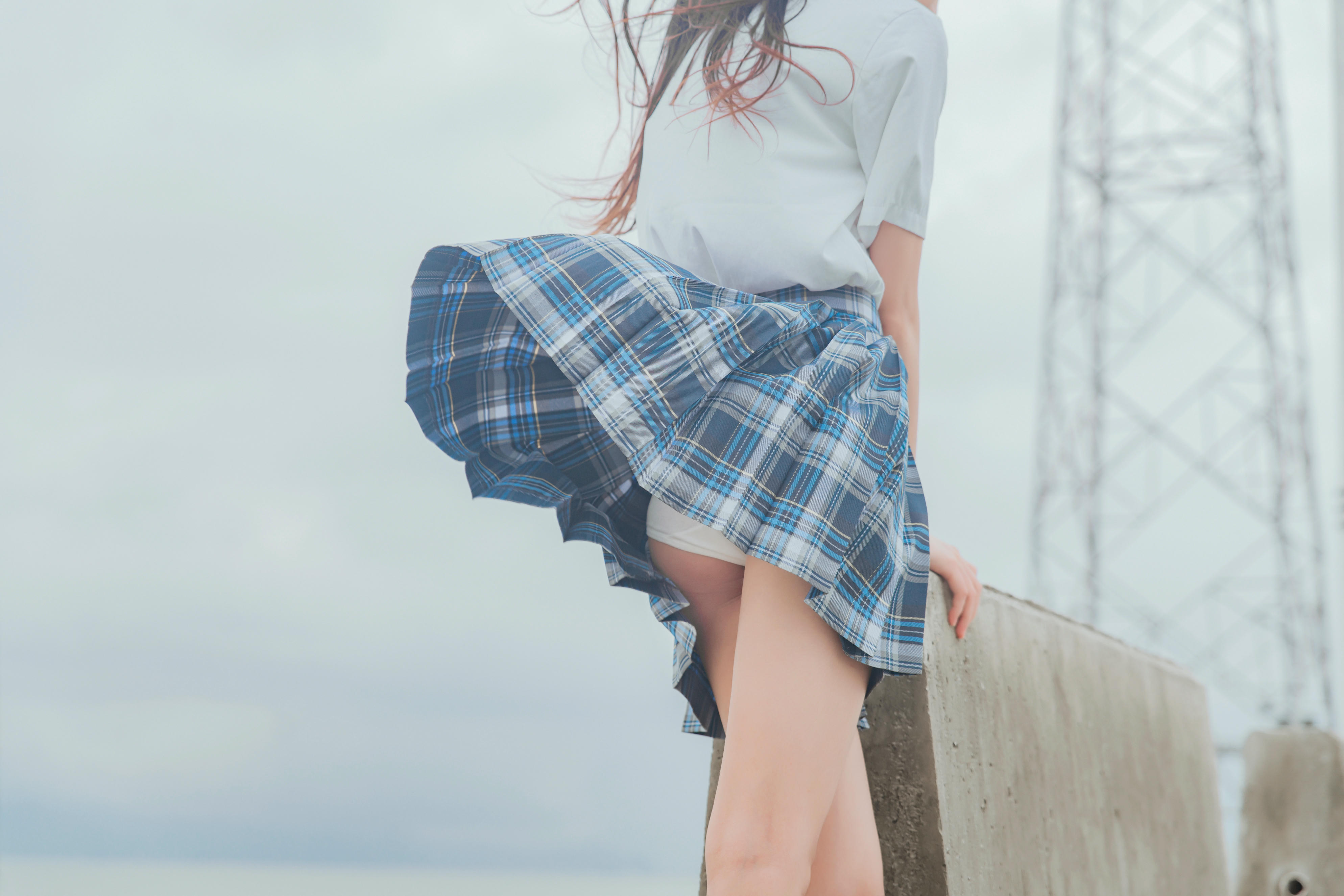 桜桃喵 NO.019 耳畔的风 [27P-377MB]_第1集