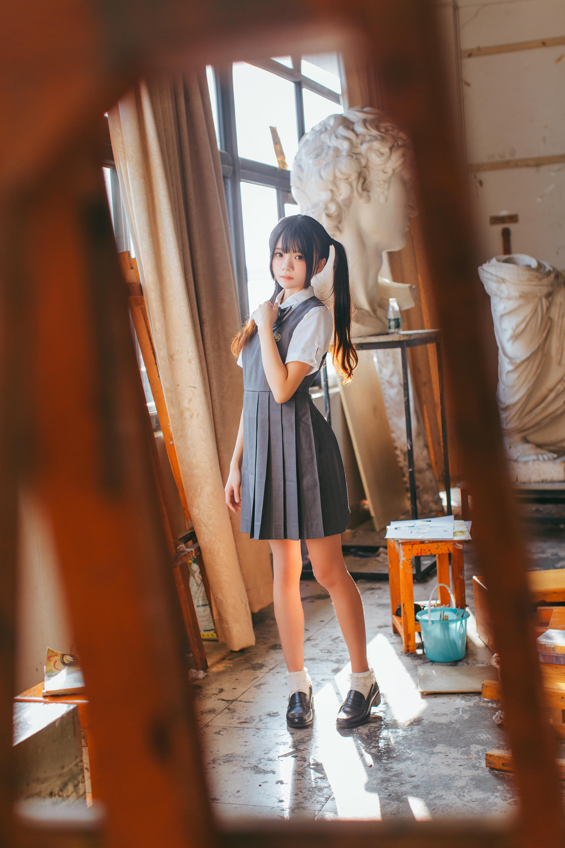 桜桃喵 NO.020 画室少女 [17P-176MB]_第1集