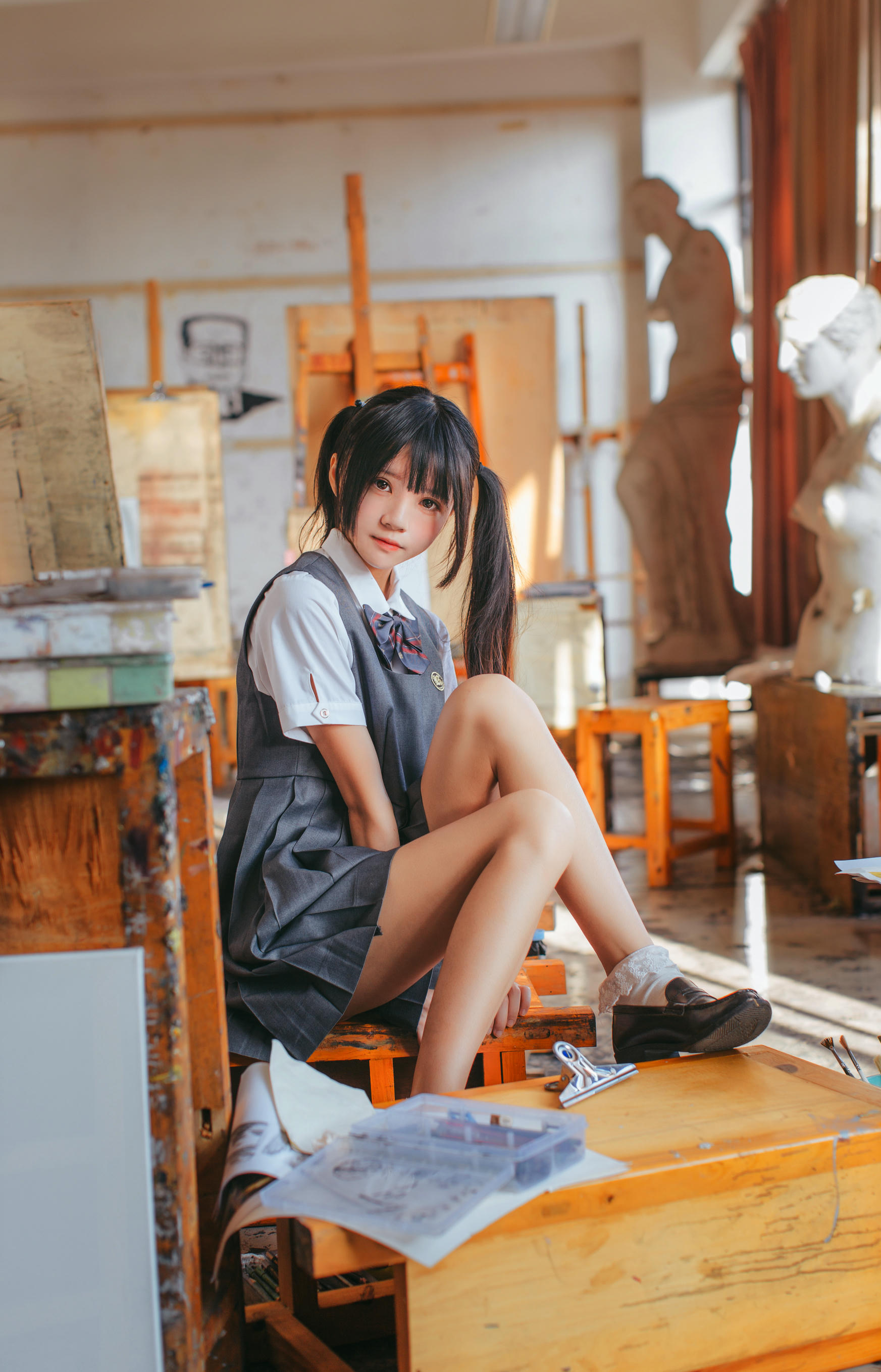 桜桃喵 NO.020 画室少女 [17P-176MB]_第1集