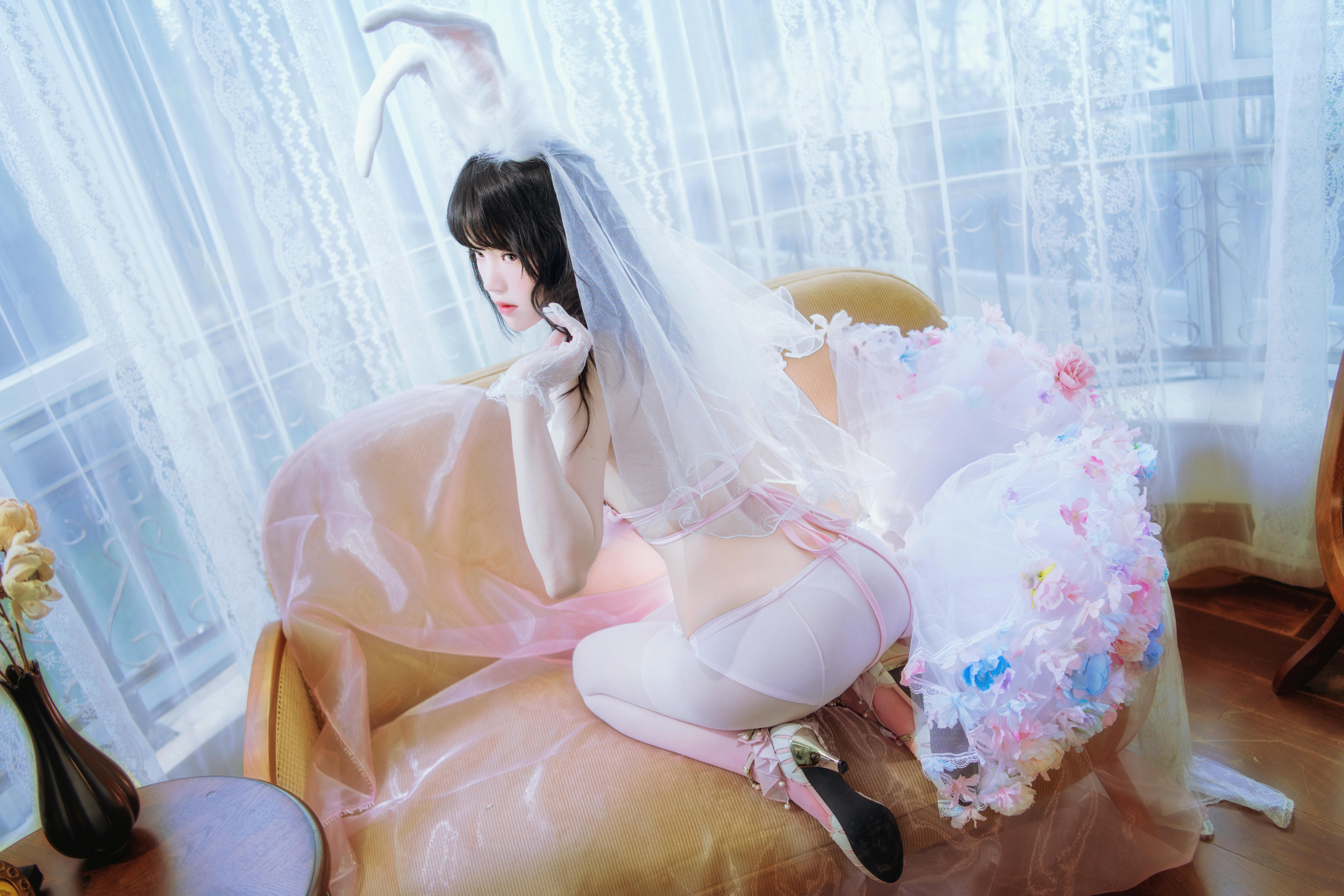 桜桃喵 NO.188 花嫁兔 [54P2V 929MB]_第1集