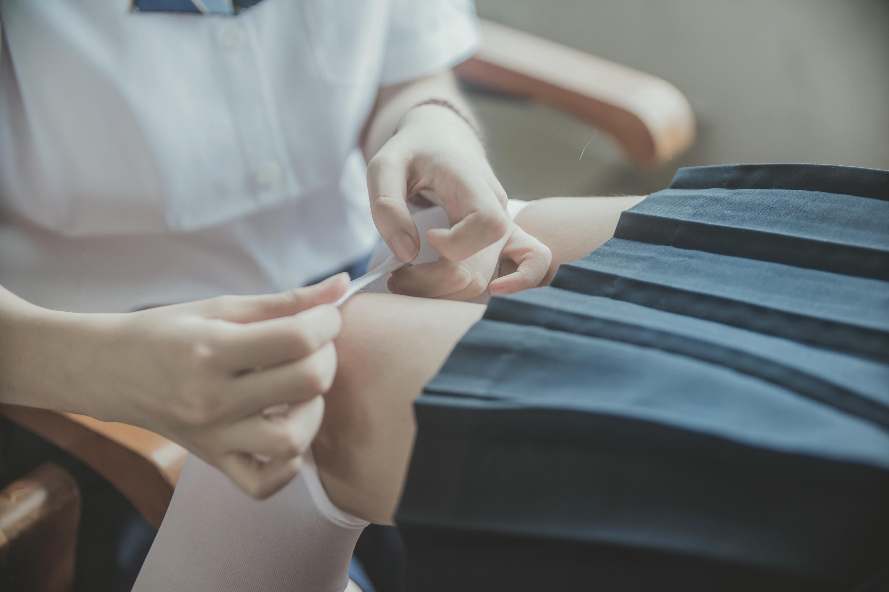 桜桃喵 NO.021 &疯猫ss JK百合1 [43P-325MB]_第2集