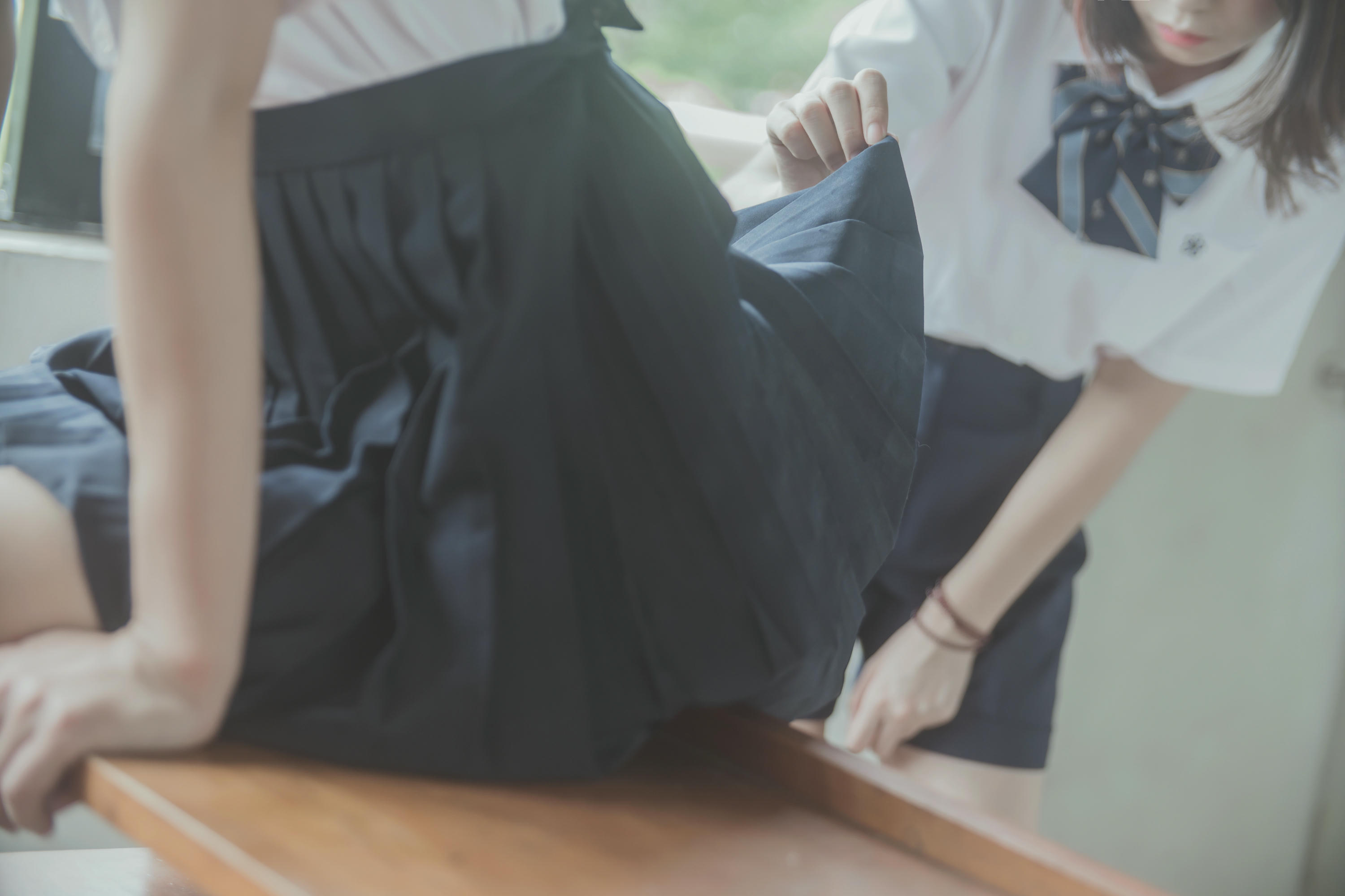 桜桃喵 NO.021 &疯猫ss JK百合1 [43P-325MB]_第1集