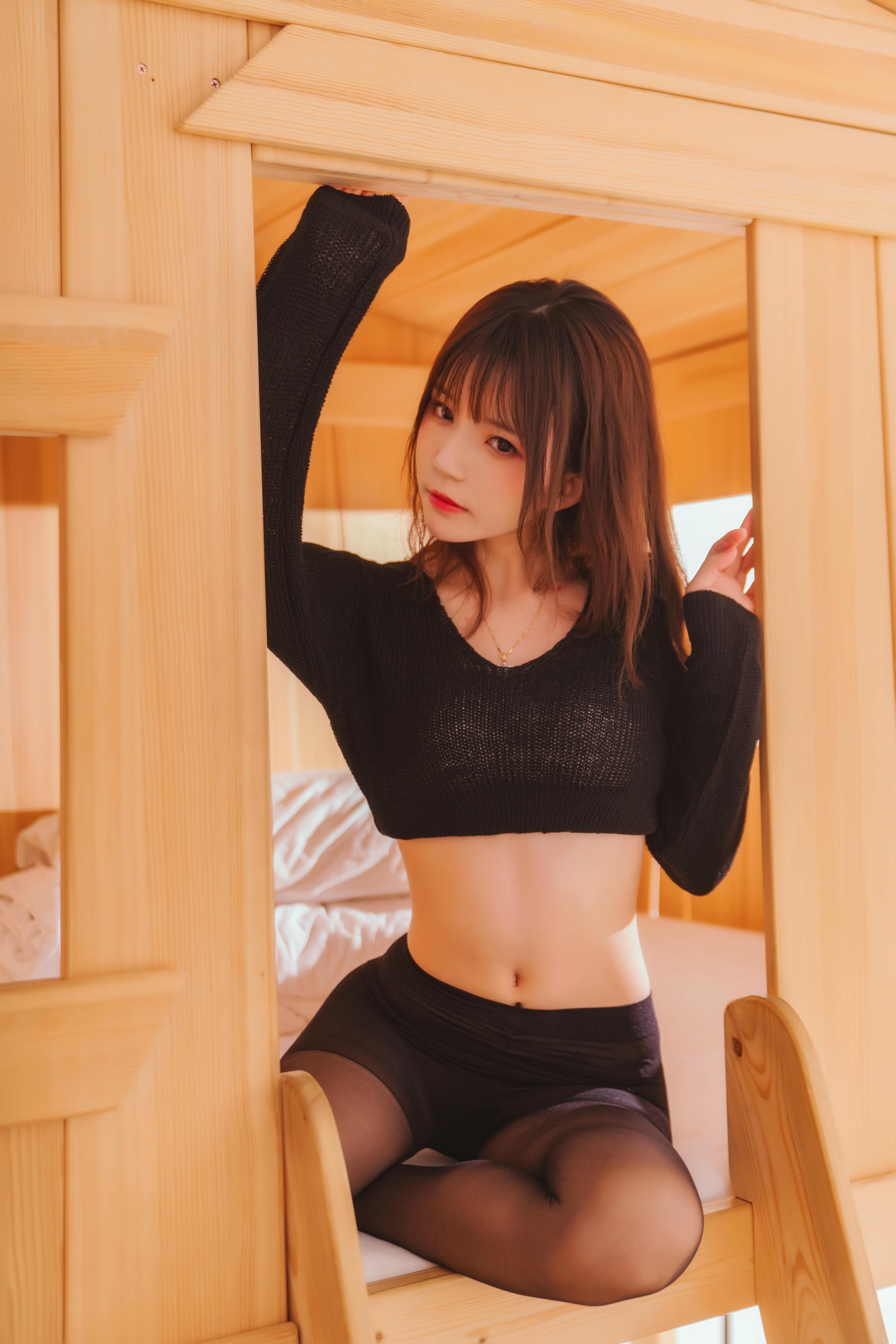 桜桃喵 NO.062 小黑 [32P-518MB]_第1集