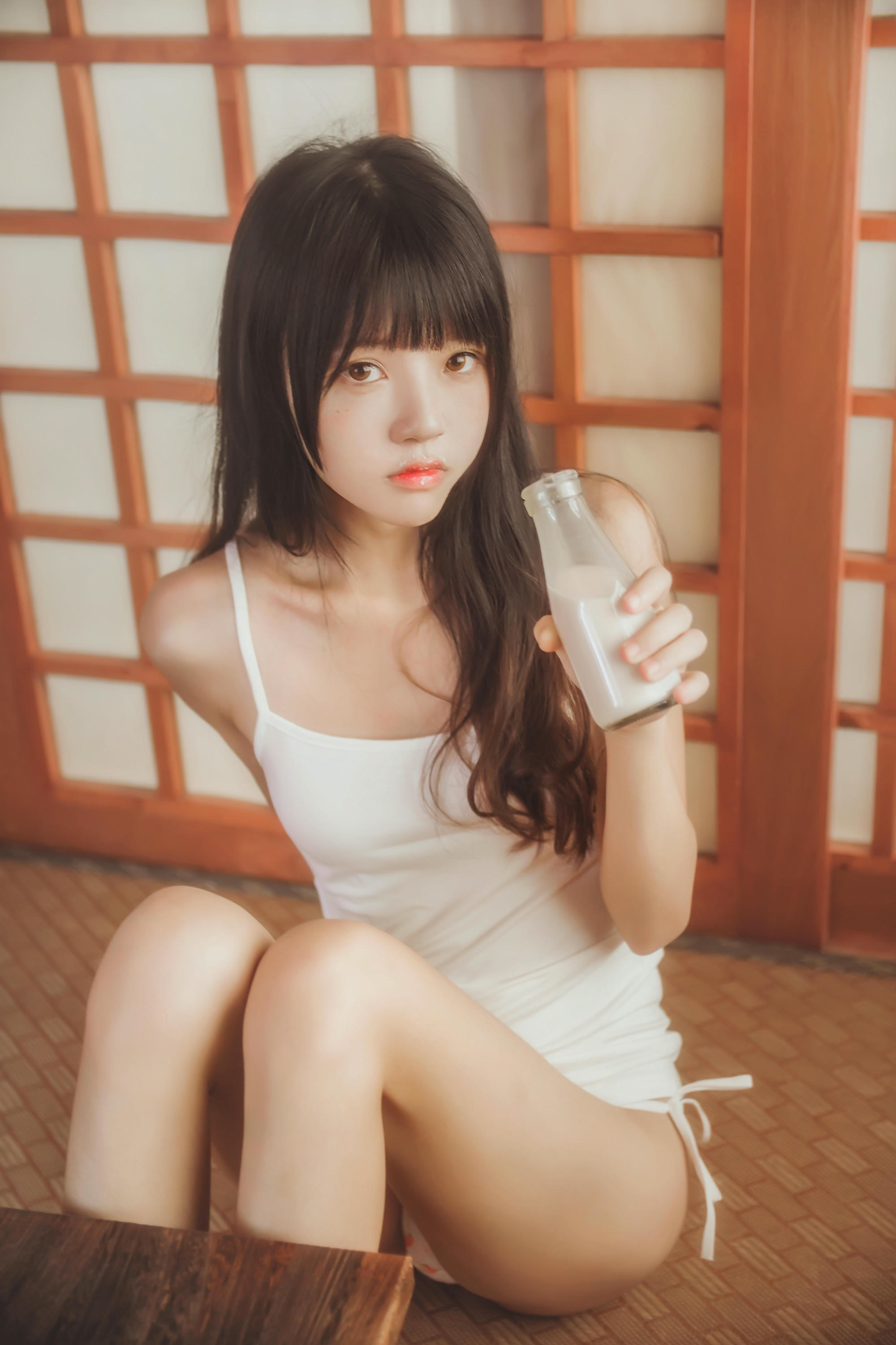 桜桃喵 NO.007 未熟1 小背心换水手服 [144P-1.43GB]_第4集