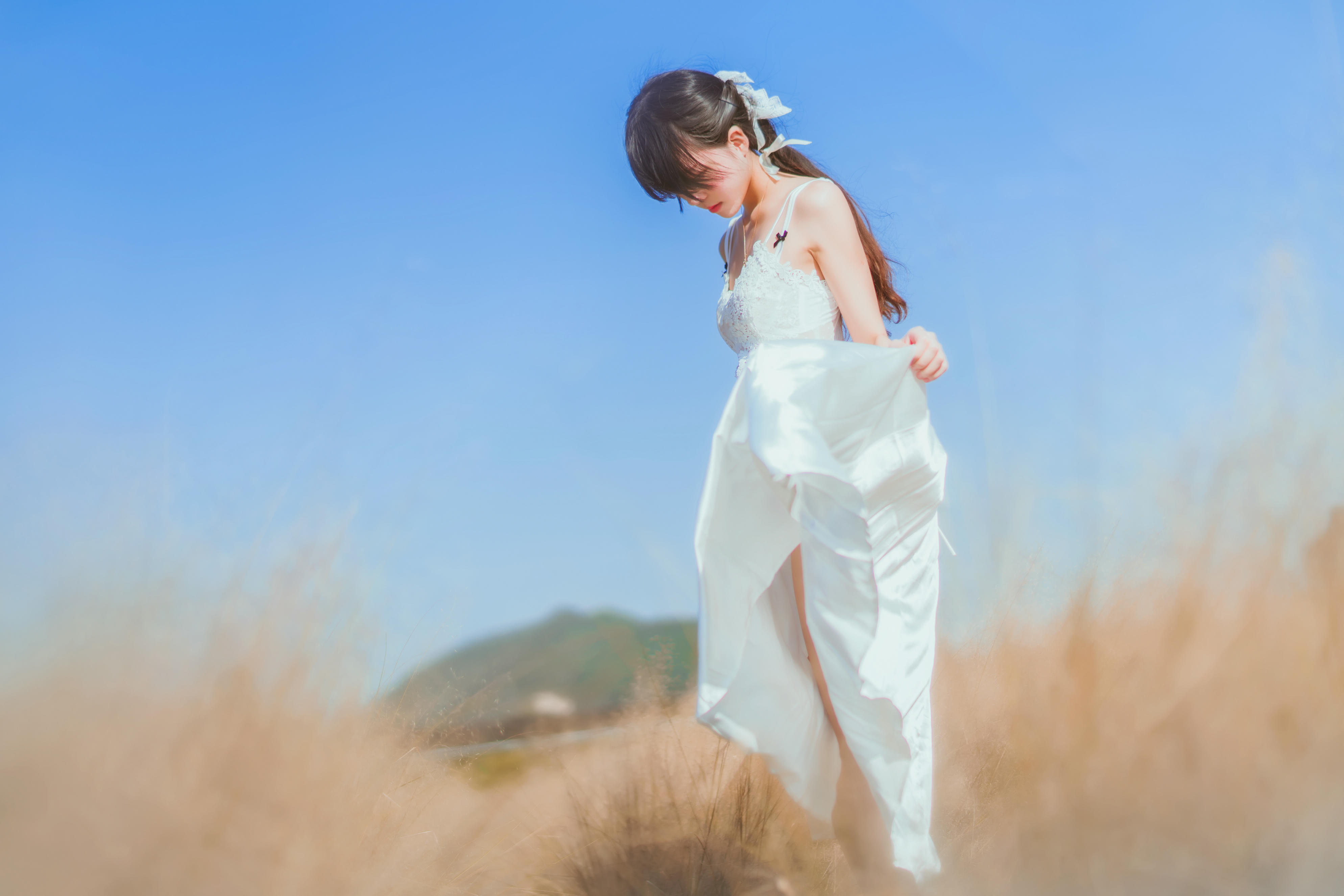 桜桃喵 NO.076 原野上的浪漫 [51P-1.0GB]_第2集