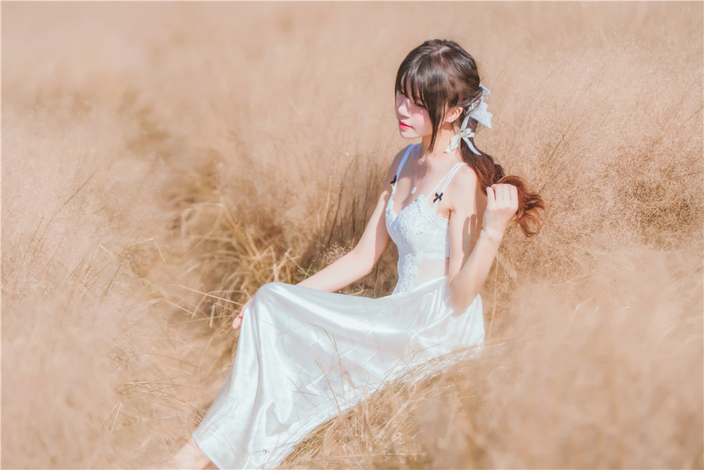 桜桃喵 NO.076 原野上的浪漫 [51P-1.0GB]_第3集