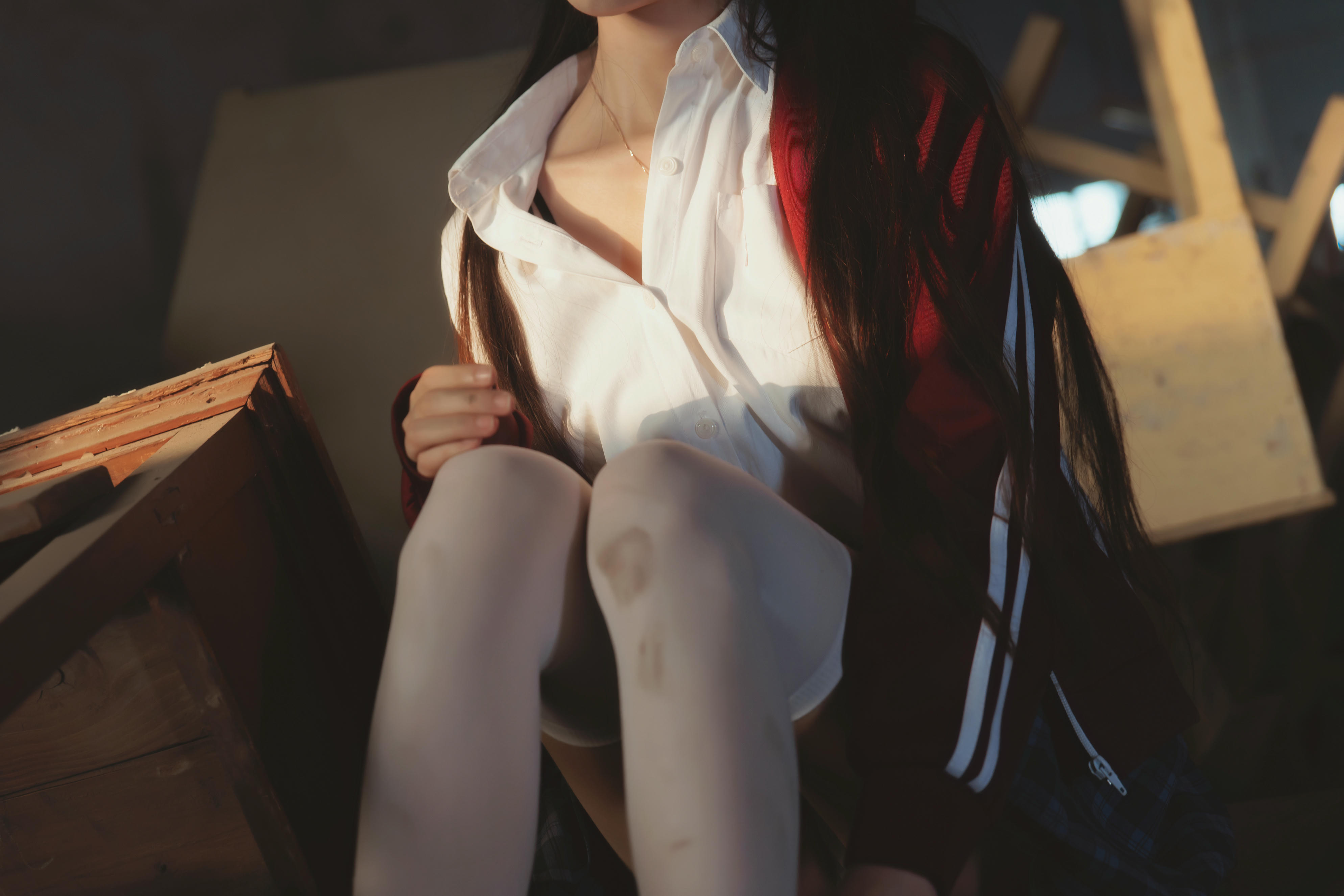 桜桃喵 NO.081 未熟3 废弃教室 [38P-718MB]_第1集