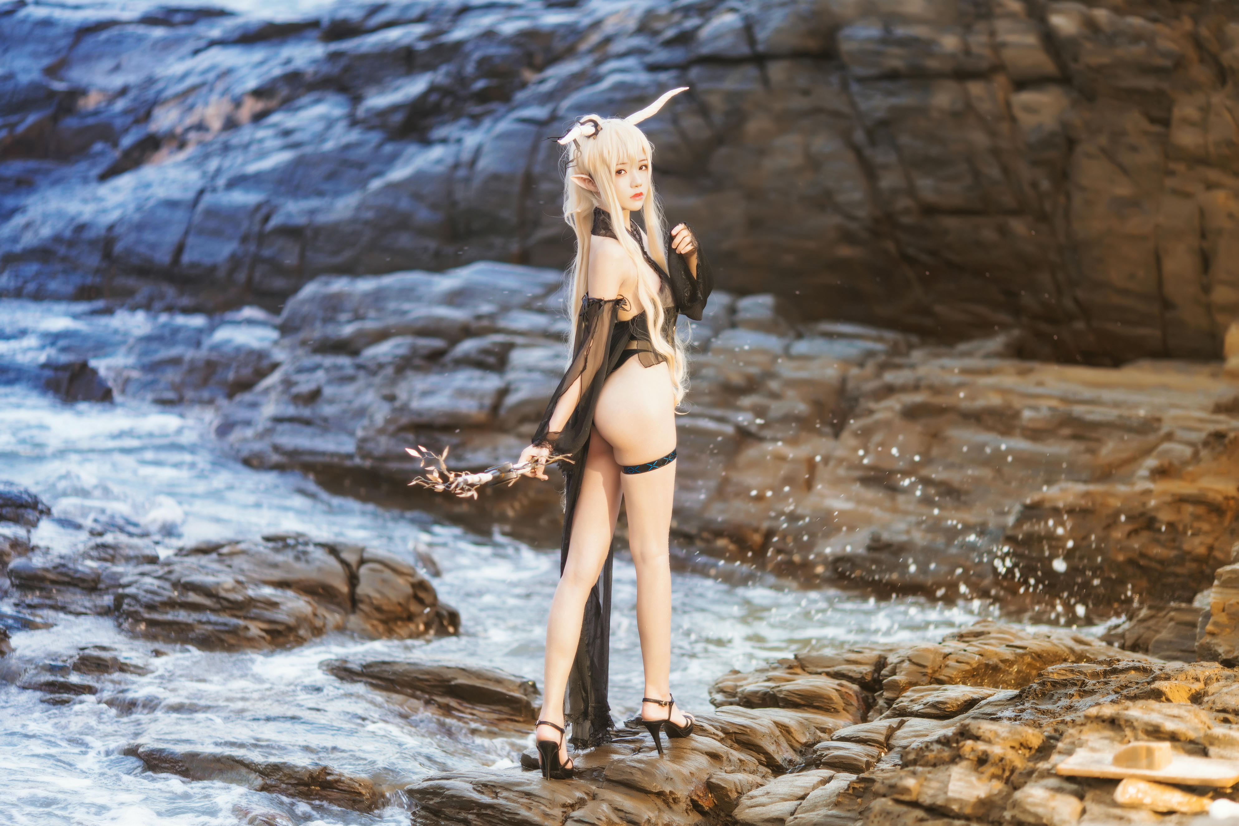 桜桃喵 NO.085 闪灵泳装 [44P 439MB]_第2集