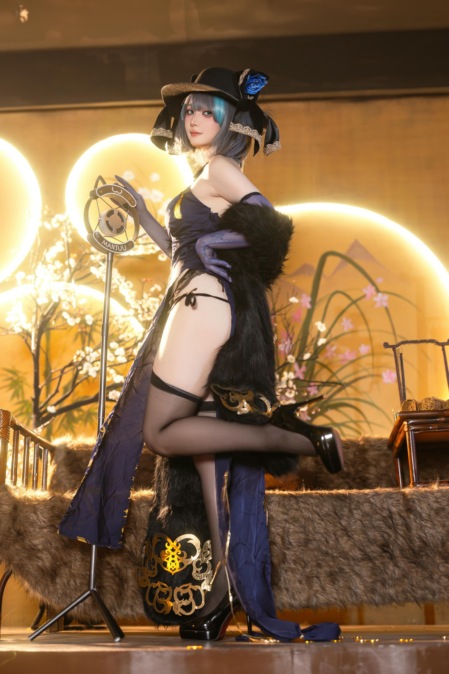 屿鱼 NO.038 金装猫猫头 [60P 747MB]_第1集