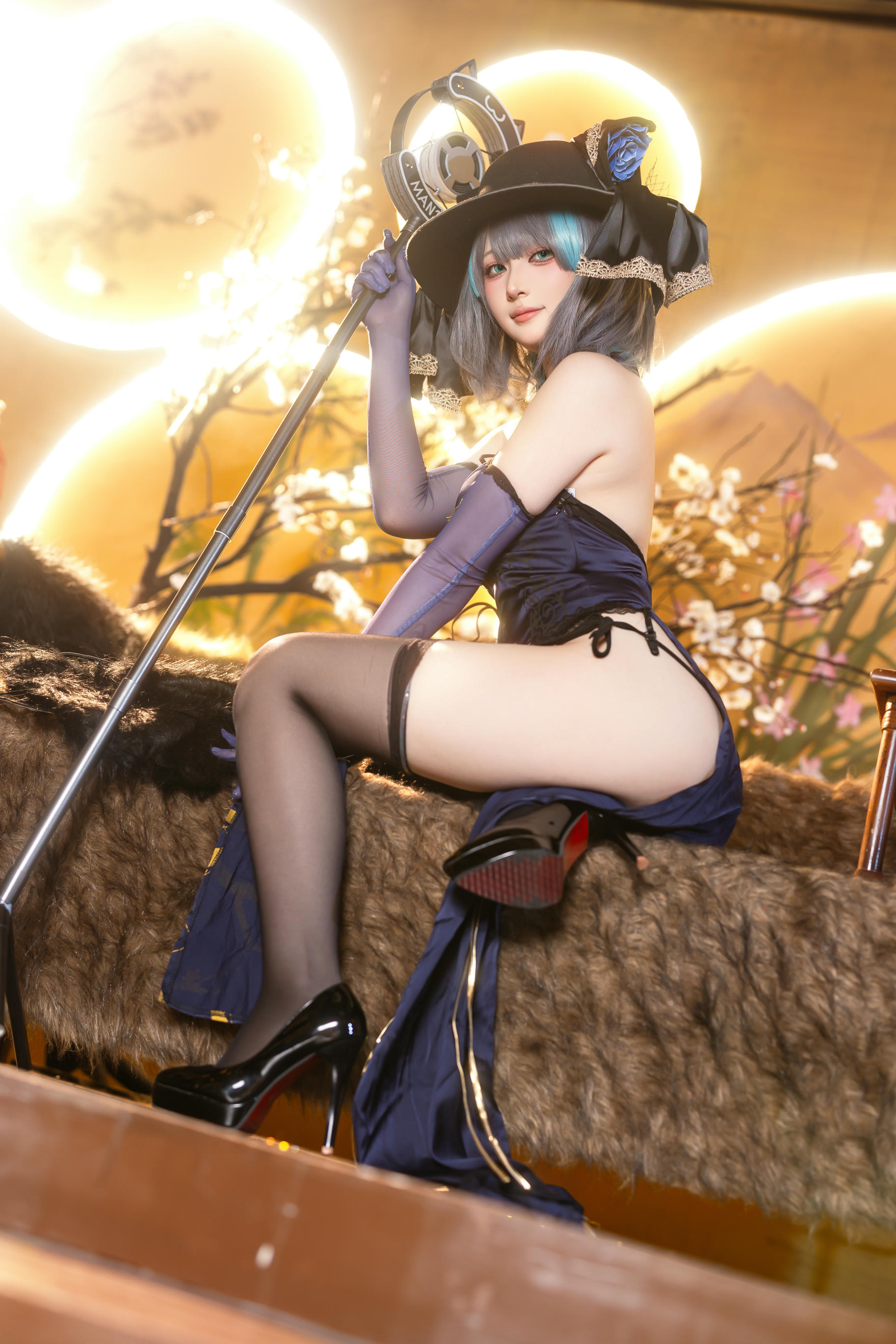 屿鱼 NO.038 金装猫猫头 [60P 747MB]_第2集