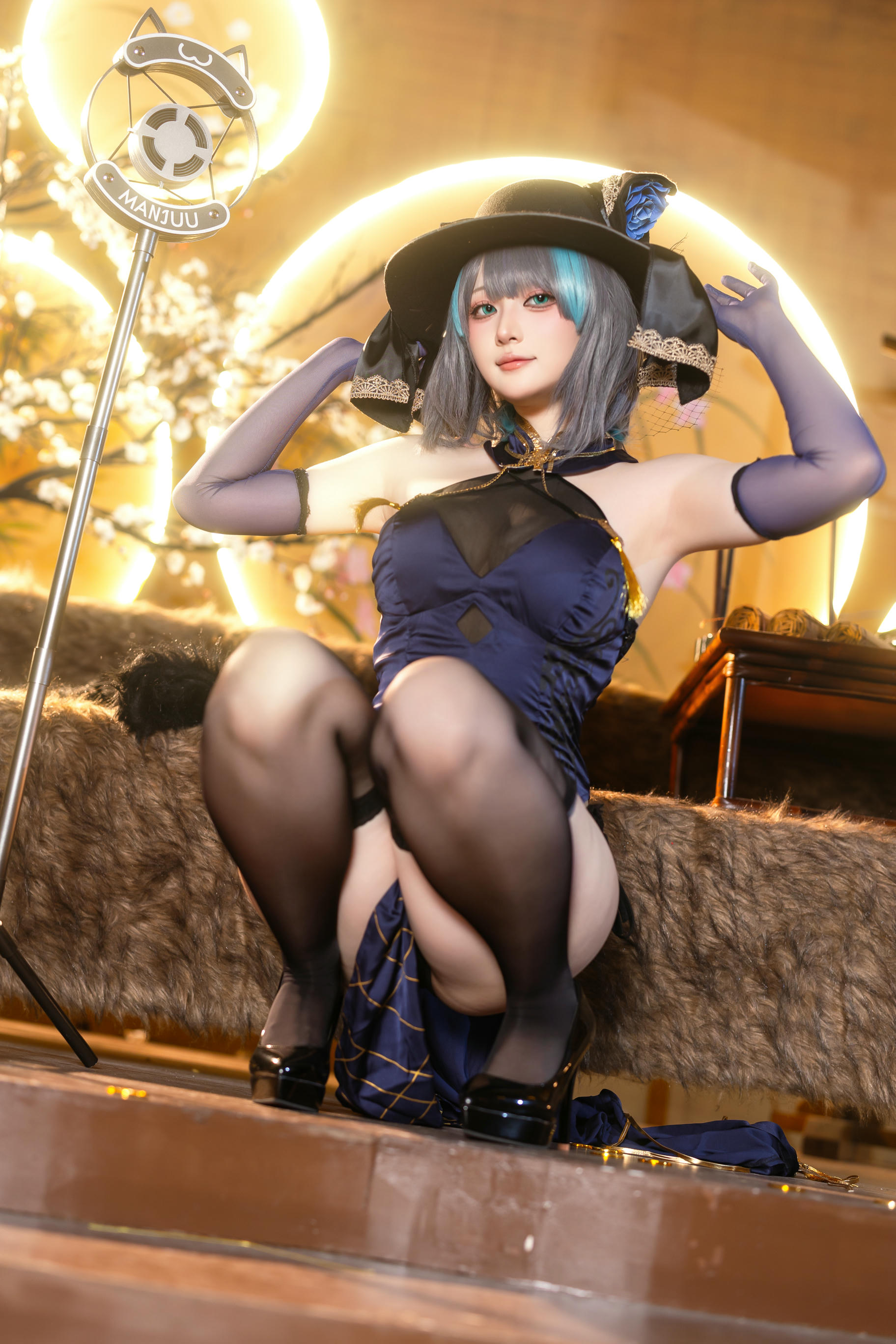 屿鱼 NO.038 金装猫猫头 [60P 747MB]_第2集