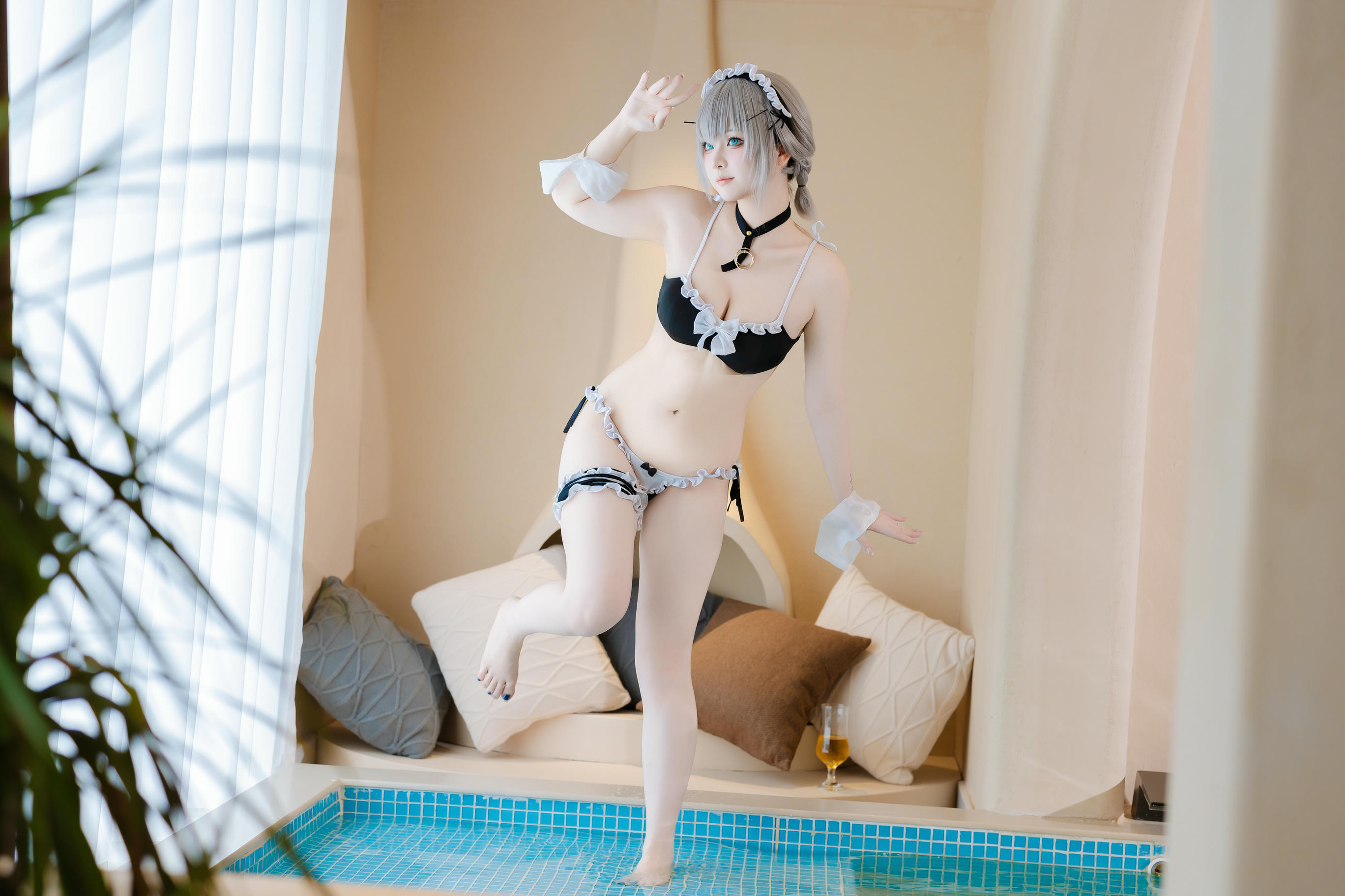 屿鱼 NO.044 曼彻斯特泳装 [50P 365MB]_第2集