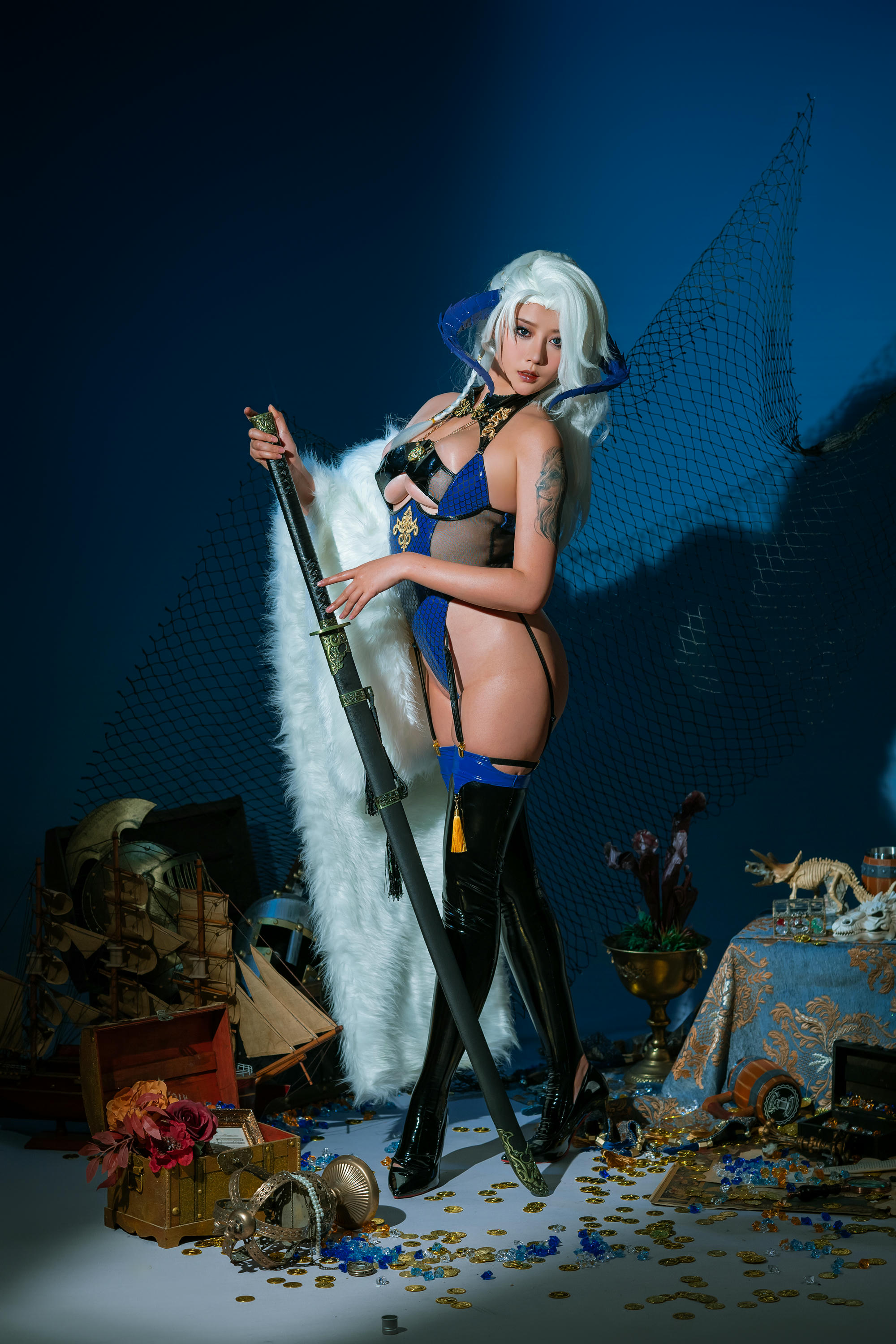 云溪溪 NO.109 龙娘图鉴01 [119P 1.83GB]-云溪 奈汐-泽巴尔·帝王 [12P]_第1集