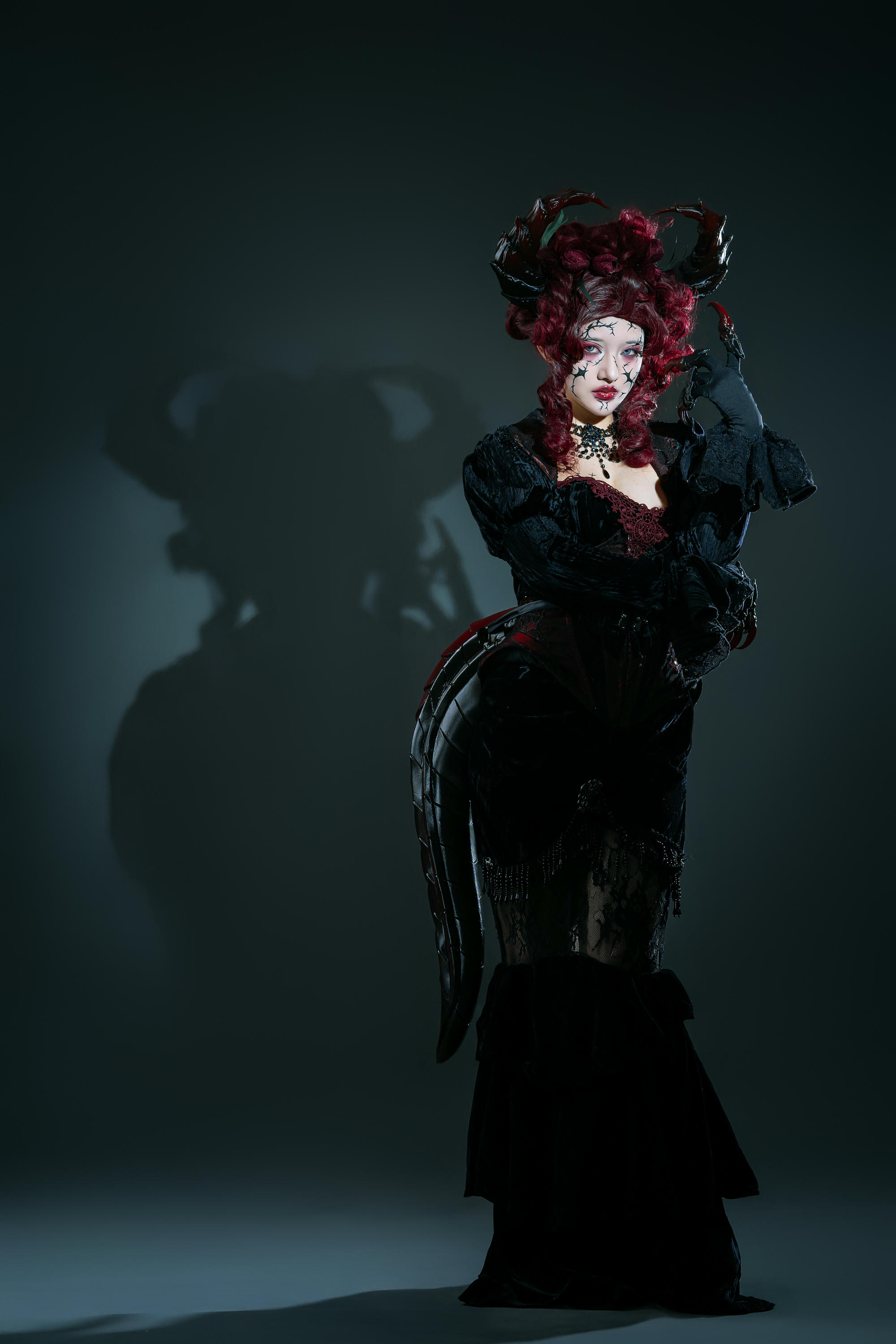 云溪溪 NO.110 龙娘图鉴02 [101P 1.28G]-云溪 似我-菲尔·尤洛安 [12P]_第1集