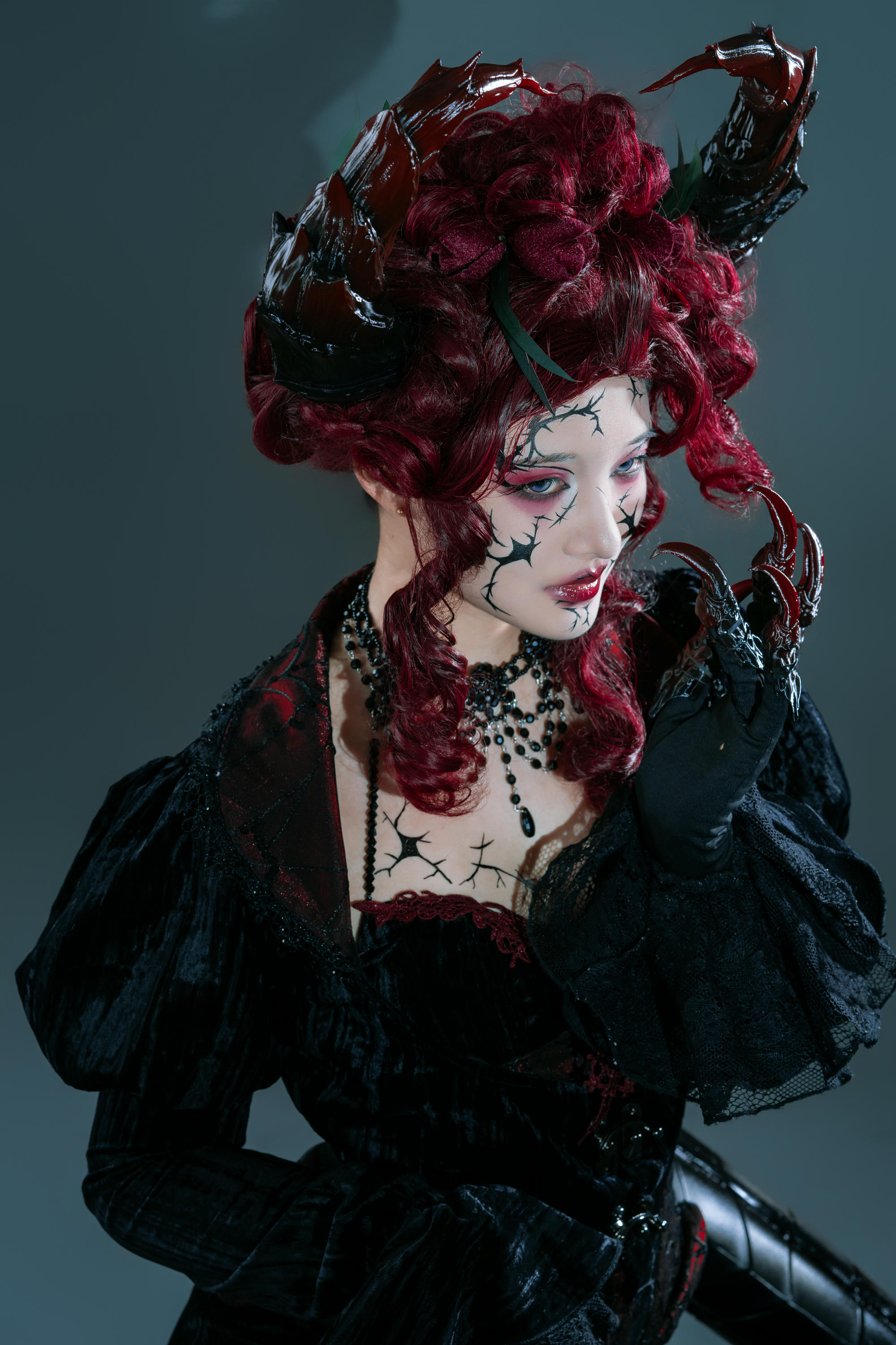 云溪溪 NO.110 龙娘图鉴02 [101P 1.28G]-云溪 似我-菲尔·尤洛安 [12P]_第1集