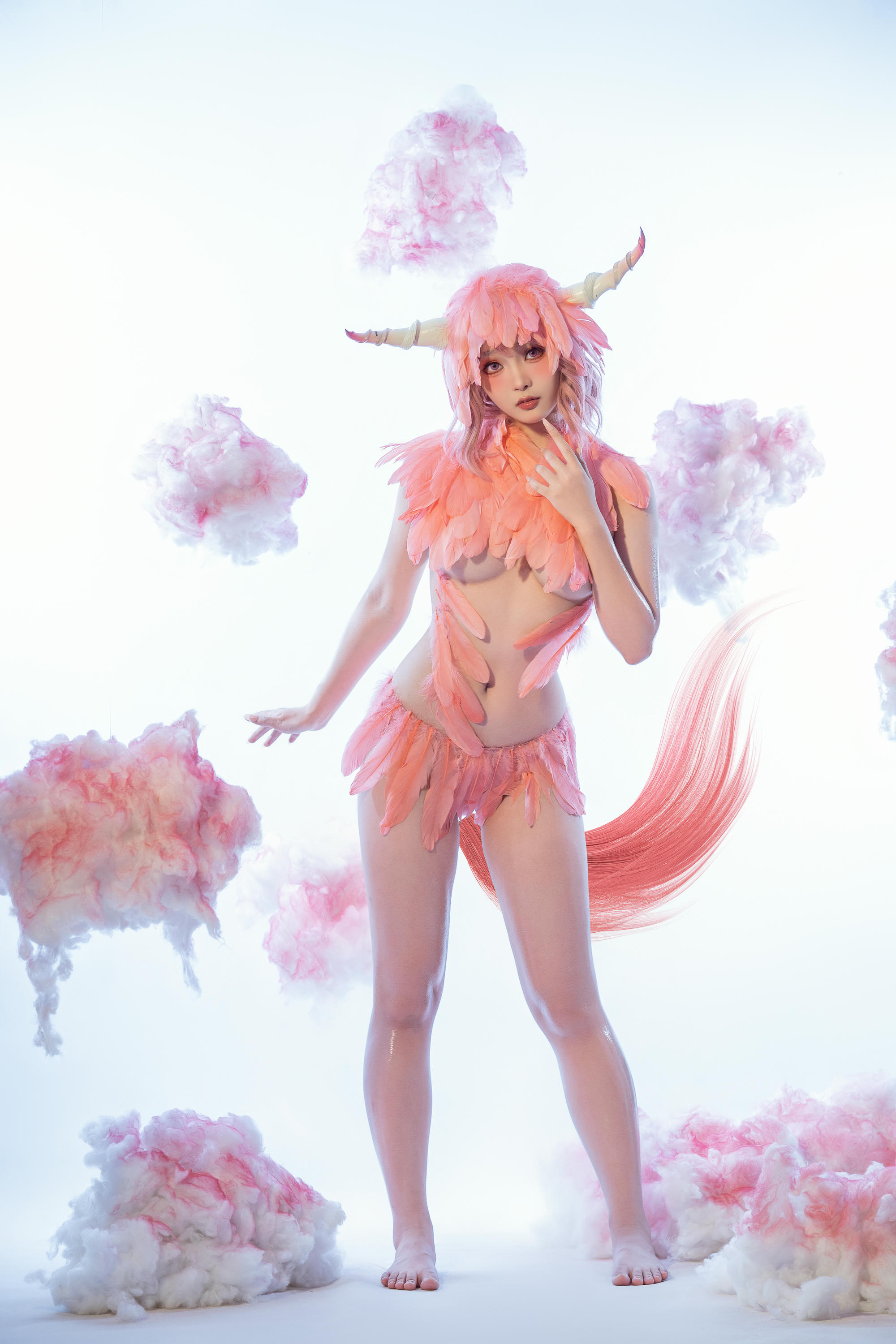 云溪溪 NO.110 龙娘图鉴02 [101P 1.28G]-云溪 哈萝-丽瓦·朱内 [13P]_第1集