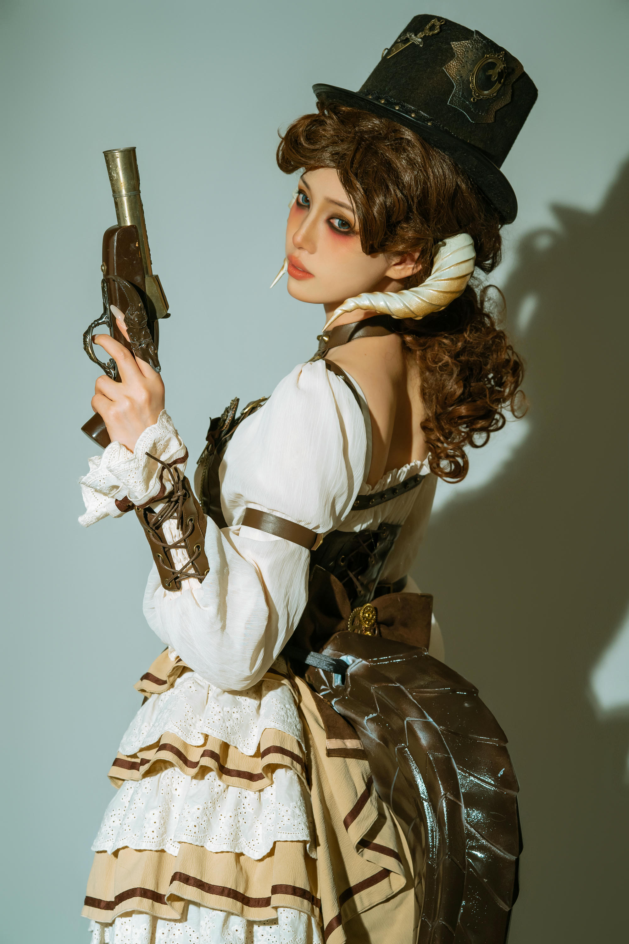 云溪溪 NO.110 龙娘图鉴02 [101P 1.28G]-云溪 菠萝-阿留塔斯·菲尼 [15P]_第1集